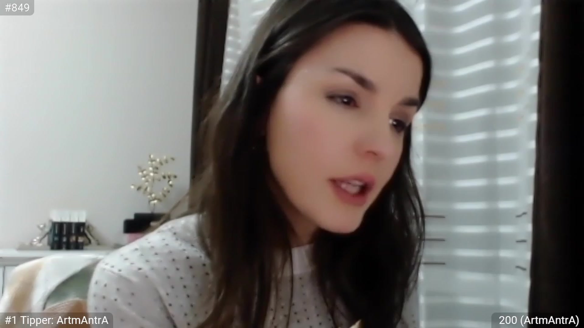 Gallery image thumbnail from CandySmores's myfreecams stream on, 02/12/2023, 24:15 image 11 of 20