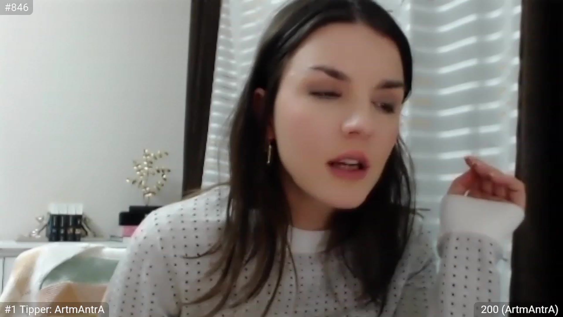 Gallery image thumbnail from CandySmores's myfreecams stream on, 02/12/2023, 24:15 image 12 of 20
