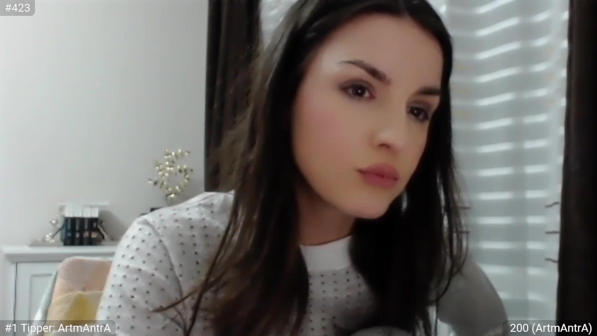 Gallery image thumbnail from CandySmores's myfreecams stream on, 03/04/2023, 22:50 image 3 of 20