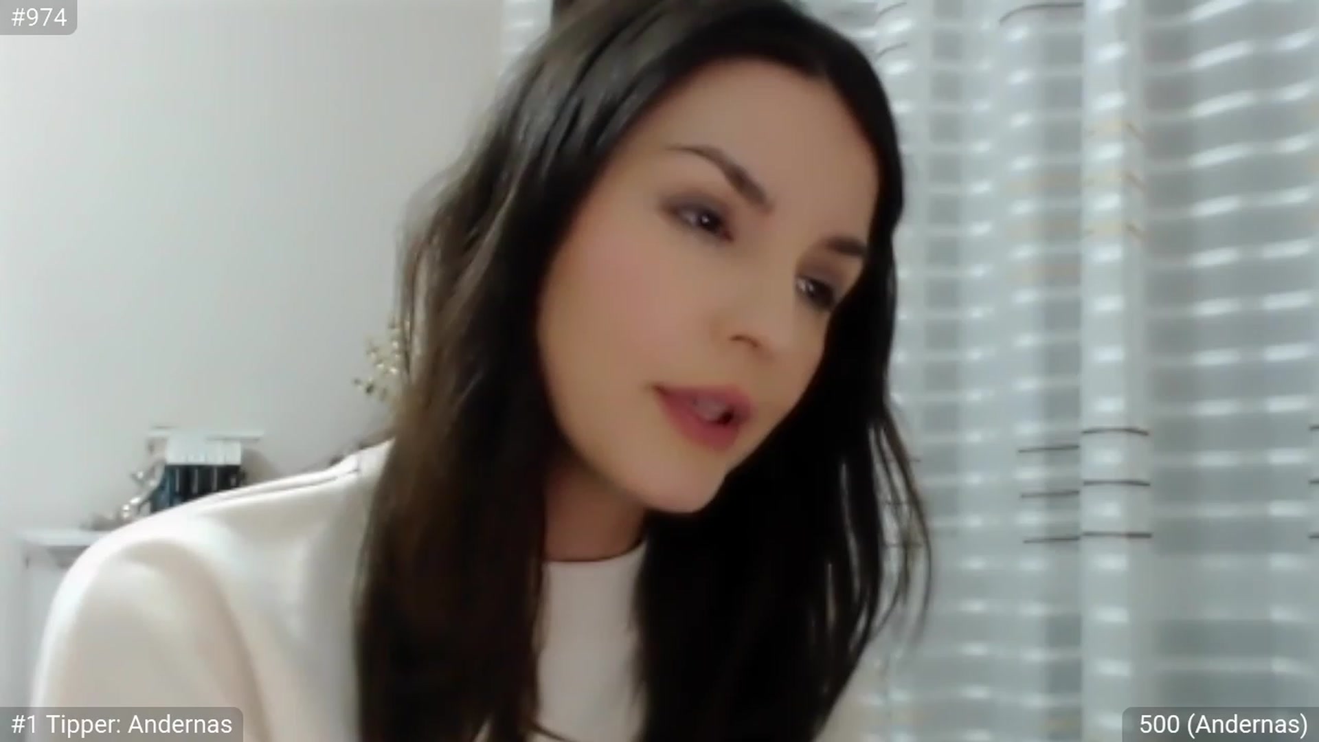 Gallery image thumbnail from CandySmores's myfreecams stream on, 03/19/2023, 24:43 image 4 of 20