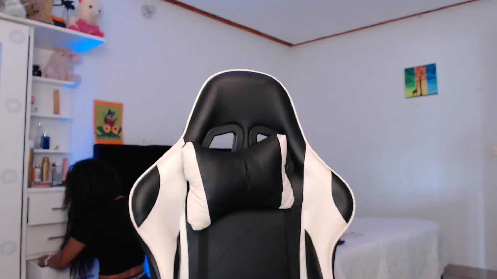Gallery image thumbnail from Candy_2019's myfreecams stream on, 06/28/2025, 22:59 image 8 of 20