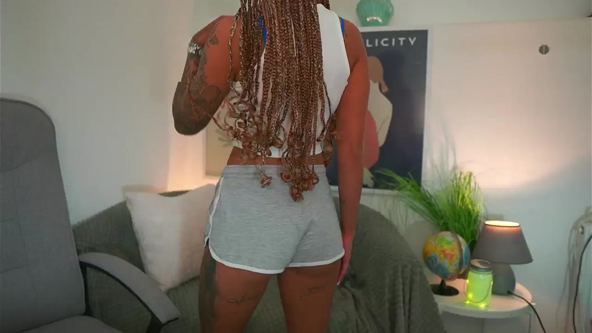 Gallery image thumbnail from Candy_Charms_'s myfreecams stream on, 05/12/2024, 14:02 image 3 of 20