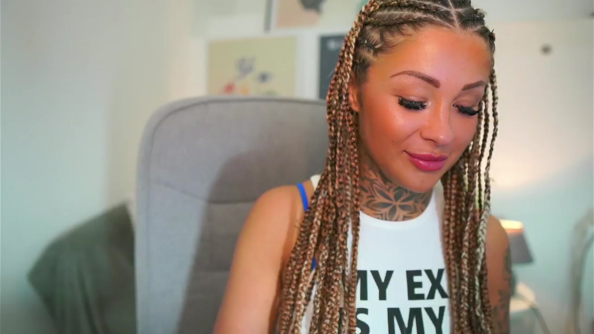 Gallery image thumbnail from Candy_Charms_'s myfreecams stream on, 05/12/2024, 14:02 image 2 of 20