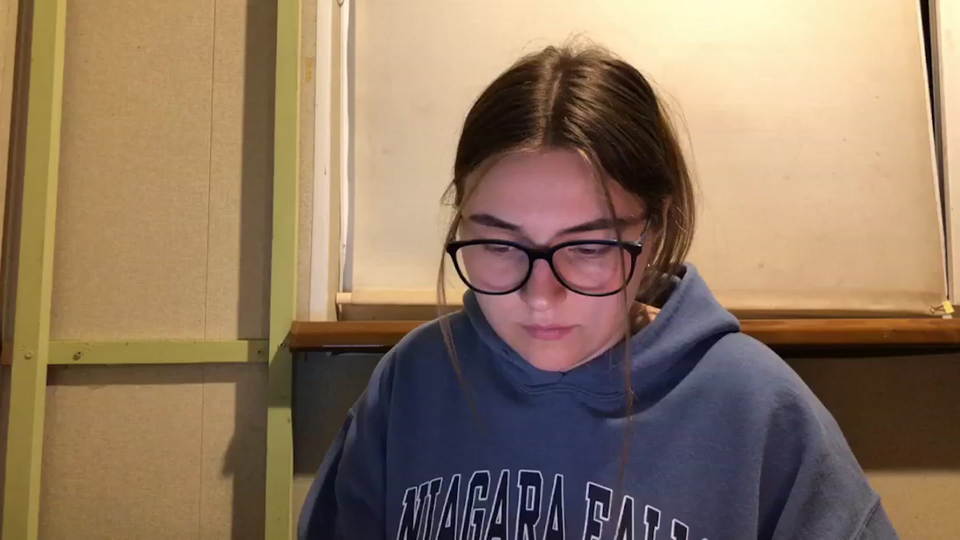 Gallery image thumbnail from Candy_Eve's myfreecams stream on, 05/30/2023, 19:55 image 16 of 20