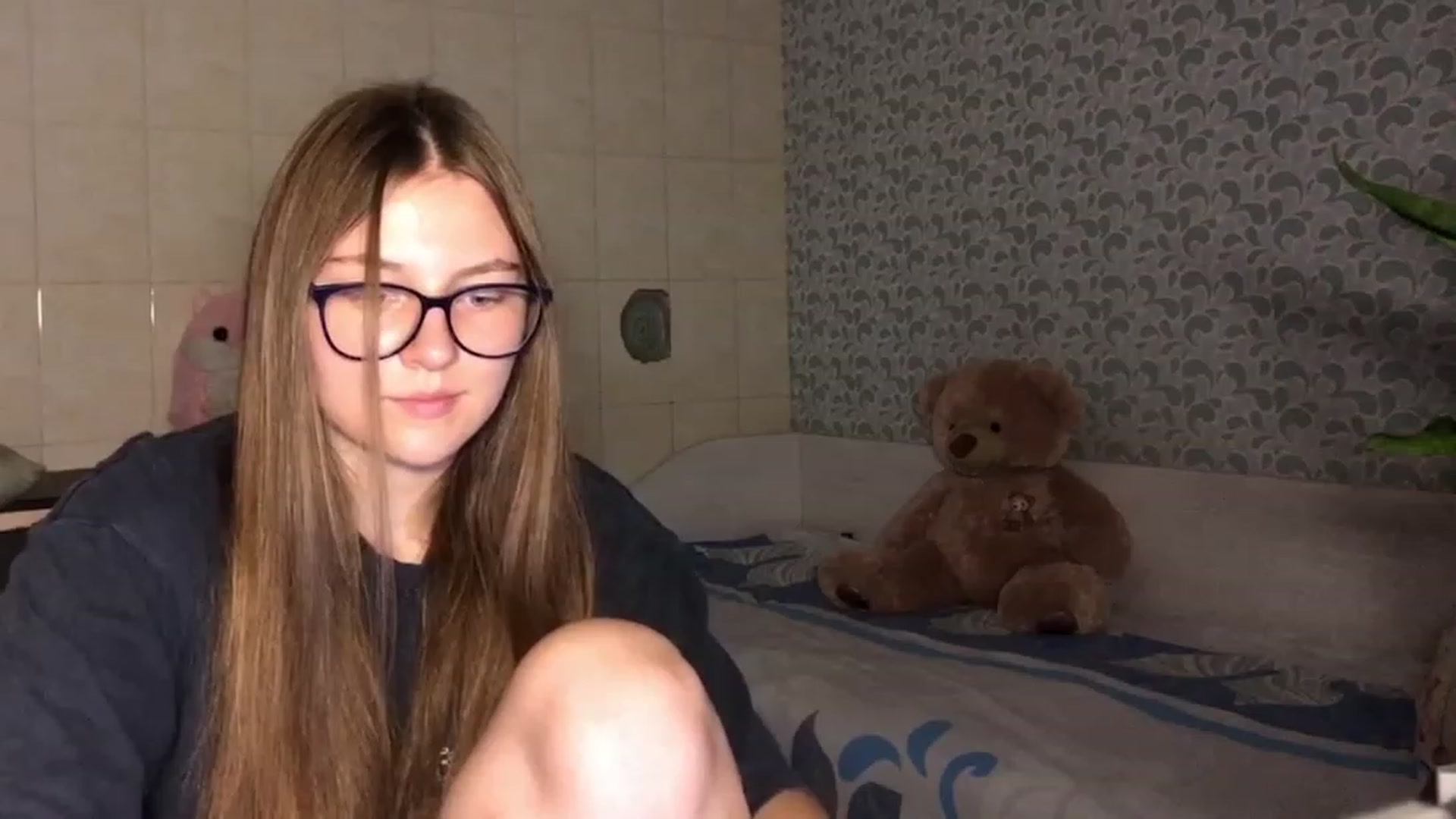 Gallery image thumbnail from Candy_Eve's myfreecams stream on, 08/29/2023, 21:02 image 14 of 20