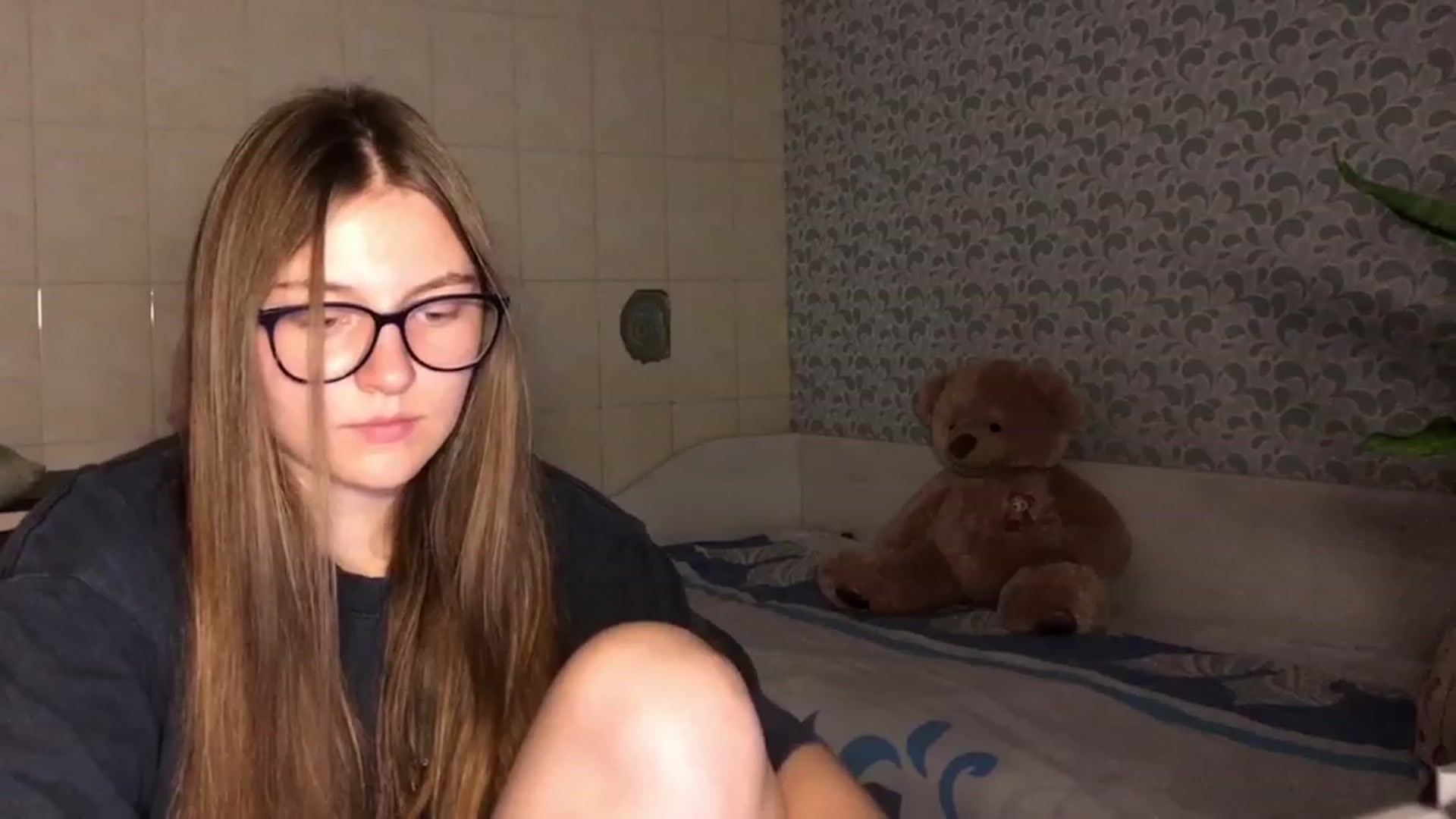 Gallery image thumbnail from Candy_Eve's myfreecams stream on, 08/29/2023, 21:02 image 9 of 20