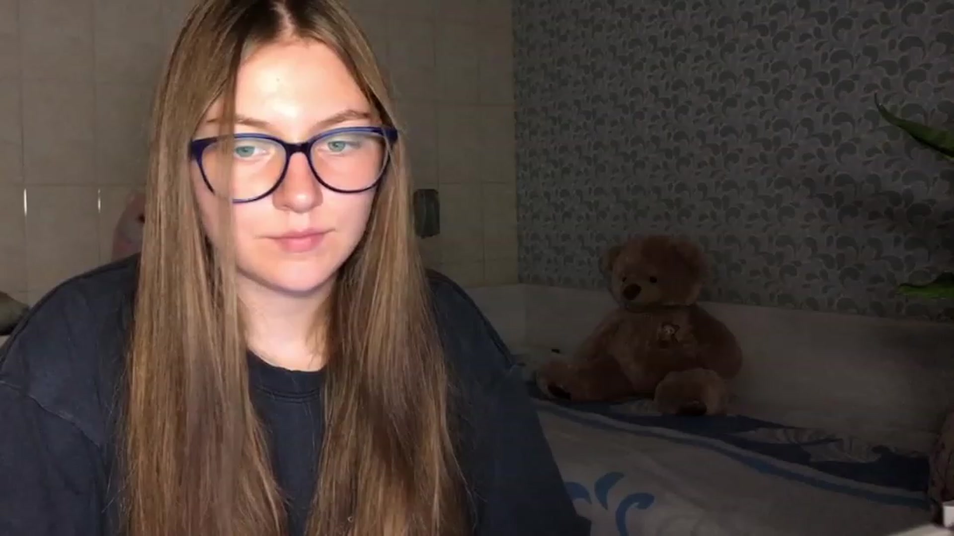 Gallery image thumbnail from Candy_Eve's myfreecams stream on, 08/29/2023, 21:02 image 17 of 20