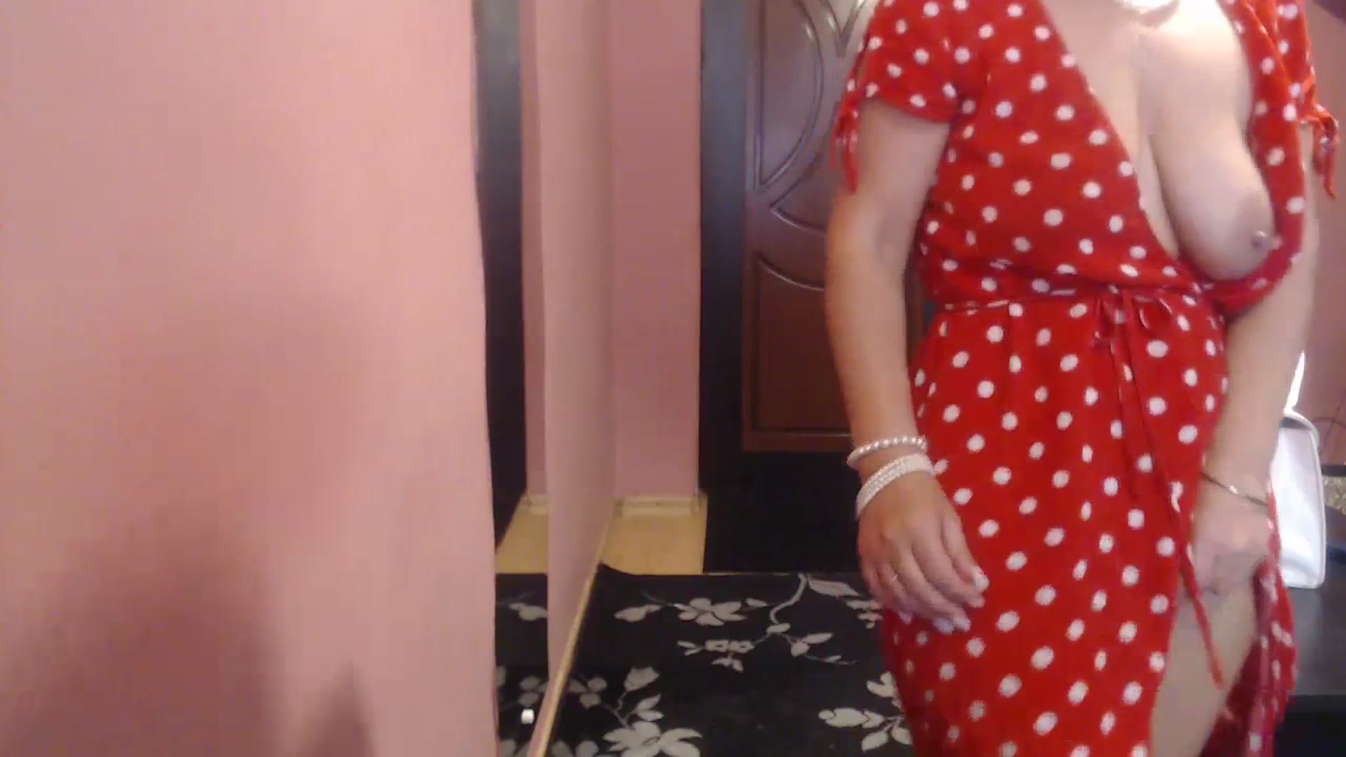 Gallery image thumbnail from Candy_Hellenx's myfreecams stream on, 07/16/2023, 08:00 image 20 of 20
