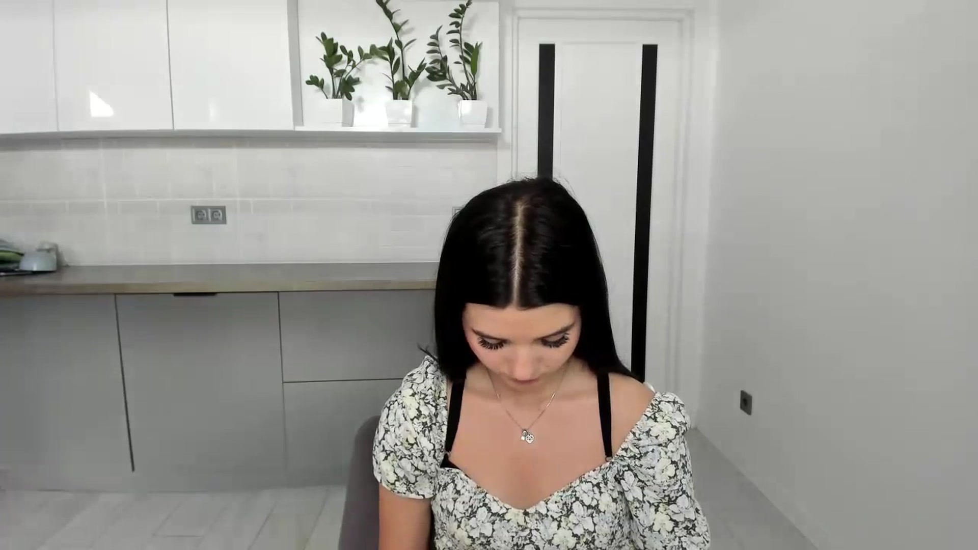 Gallery image thumbnail from Candy_Lovve's myfreecams stream on, 07/04/2023, 11:55 image 5 of 20