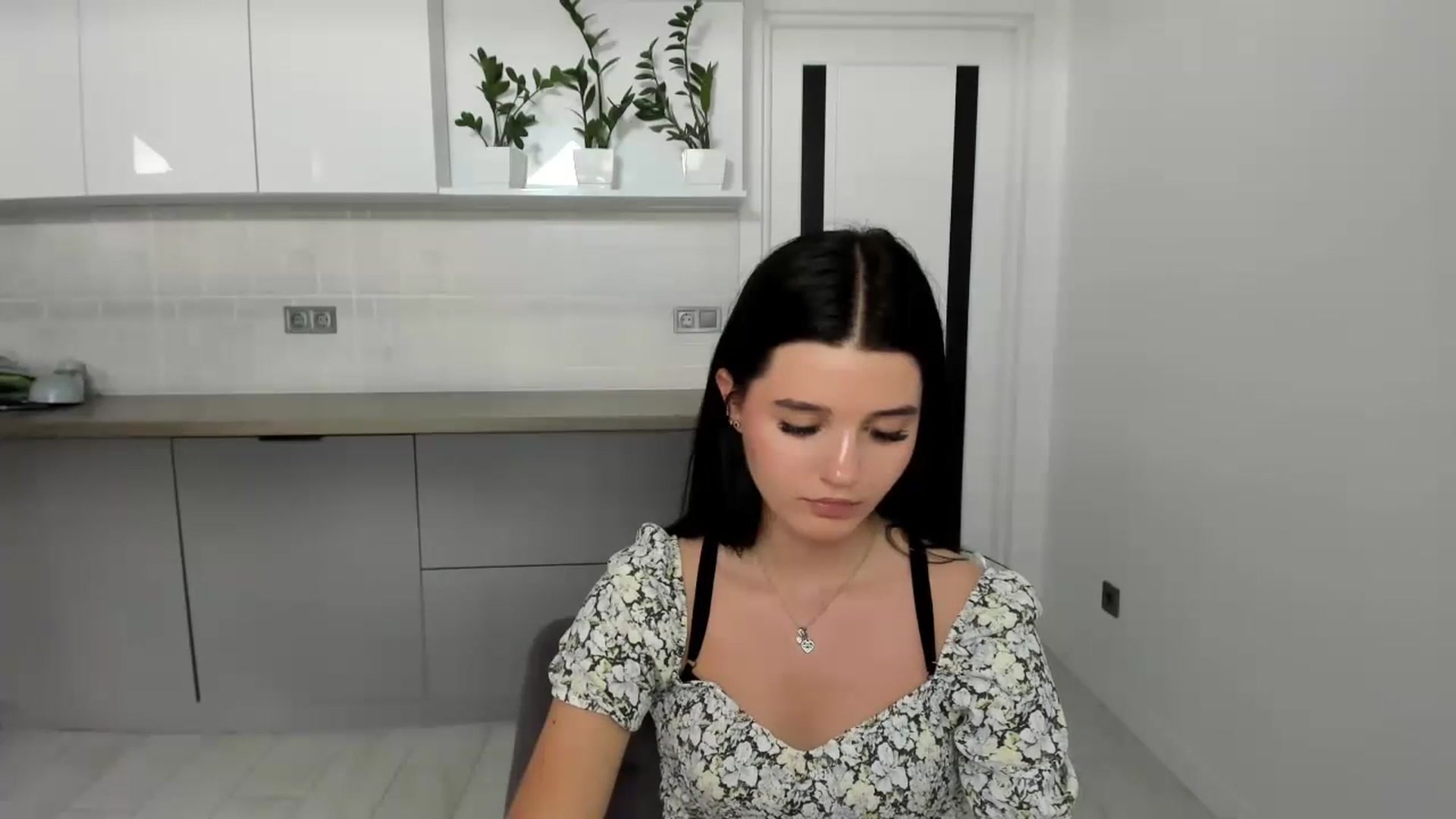 Gallery image thumbnail from Candy_Lovve's myfreecams stream on, 07/04/2023, 11:55 image 13 of 20