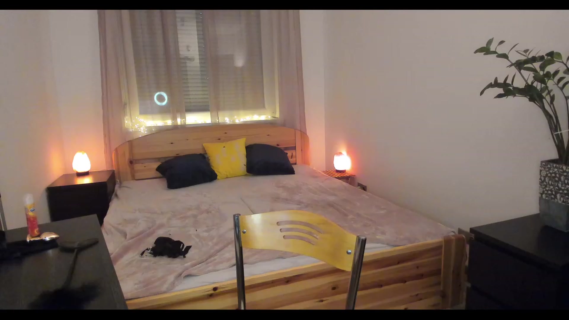 Gallery image thumbnail from Candy_Saandy's myfreecams stream on, 11/25/2022, 22:38 image 16 of 20