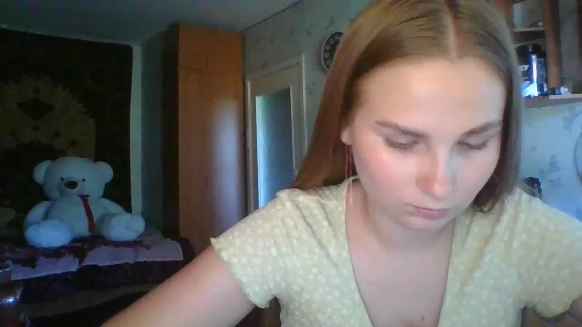 Gallery image thumbnail from Candy_UA's myfreecams stream on, 08/14/2023, 12:55 image 13 of 20