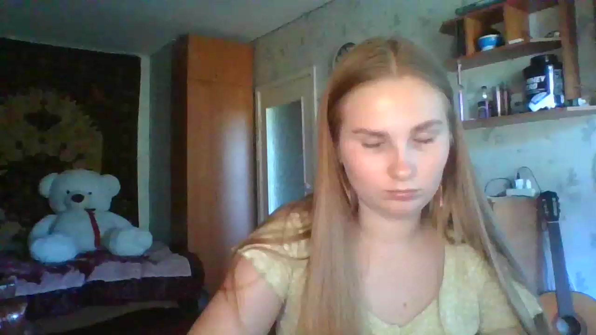 Gallery image thumbnail from Candy_UA's myfreecams stream on, 08/14/2023, 12:55 image 6 of 20