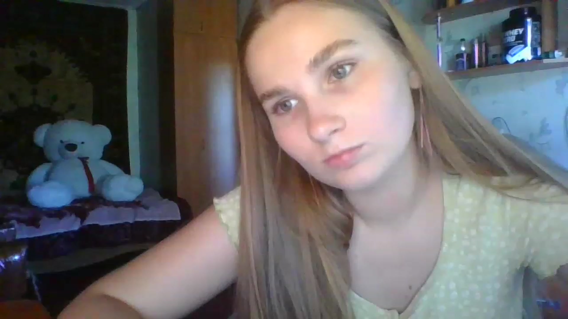 Gallery image thumbnail from Candy_UA's myfreecams stream on, 08/14/2023, 12:55 image 9 of 20