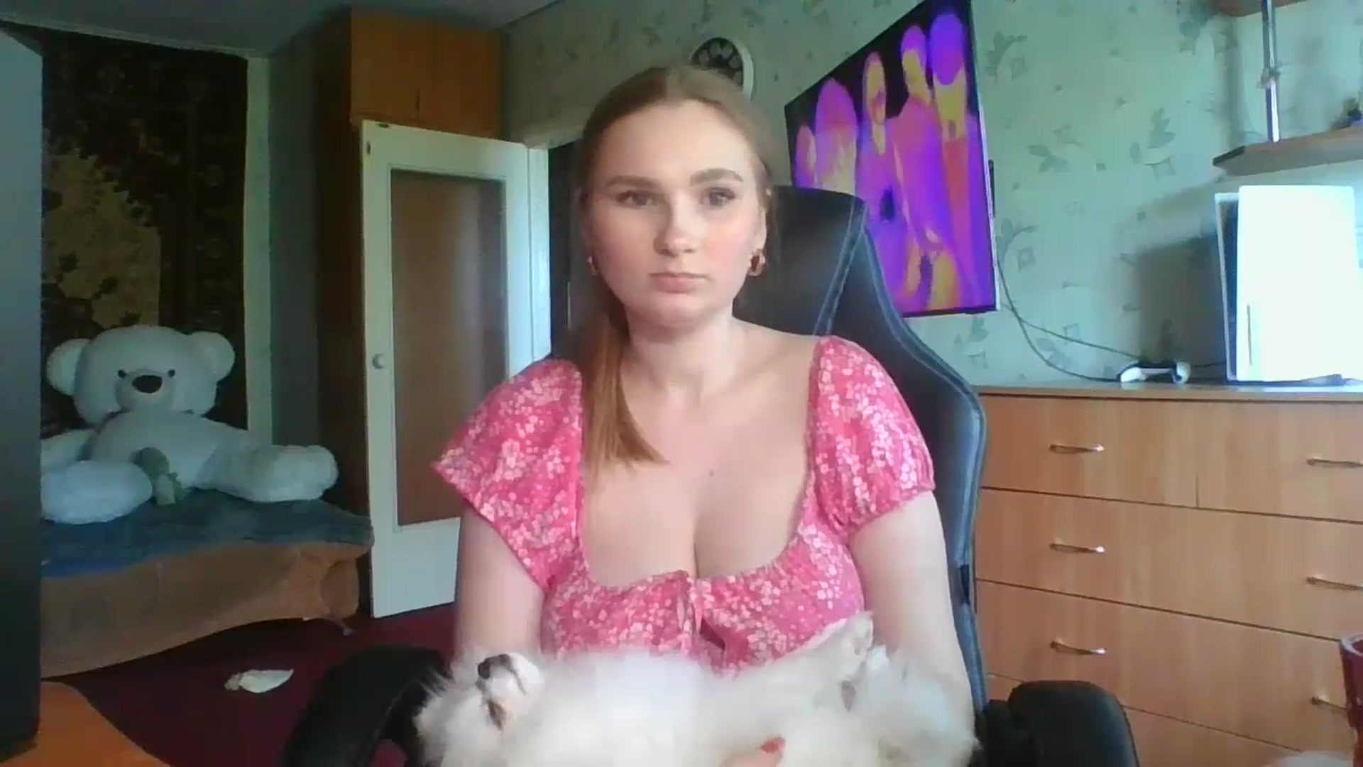Gallery image thumbnail from Candy_UA's myfreecams stream on, 04/25/2024, 11:30 image 16 of 20
