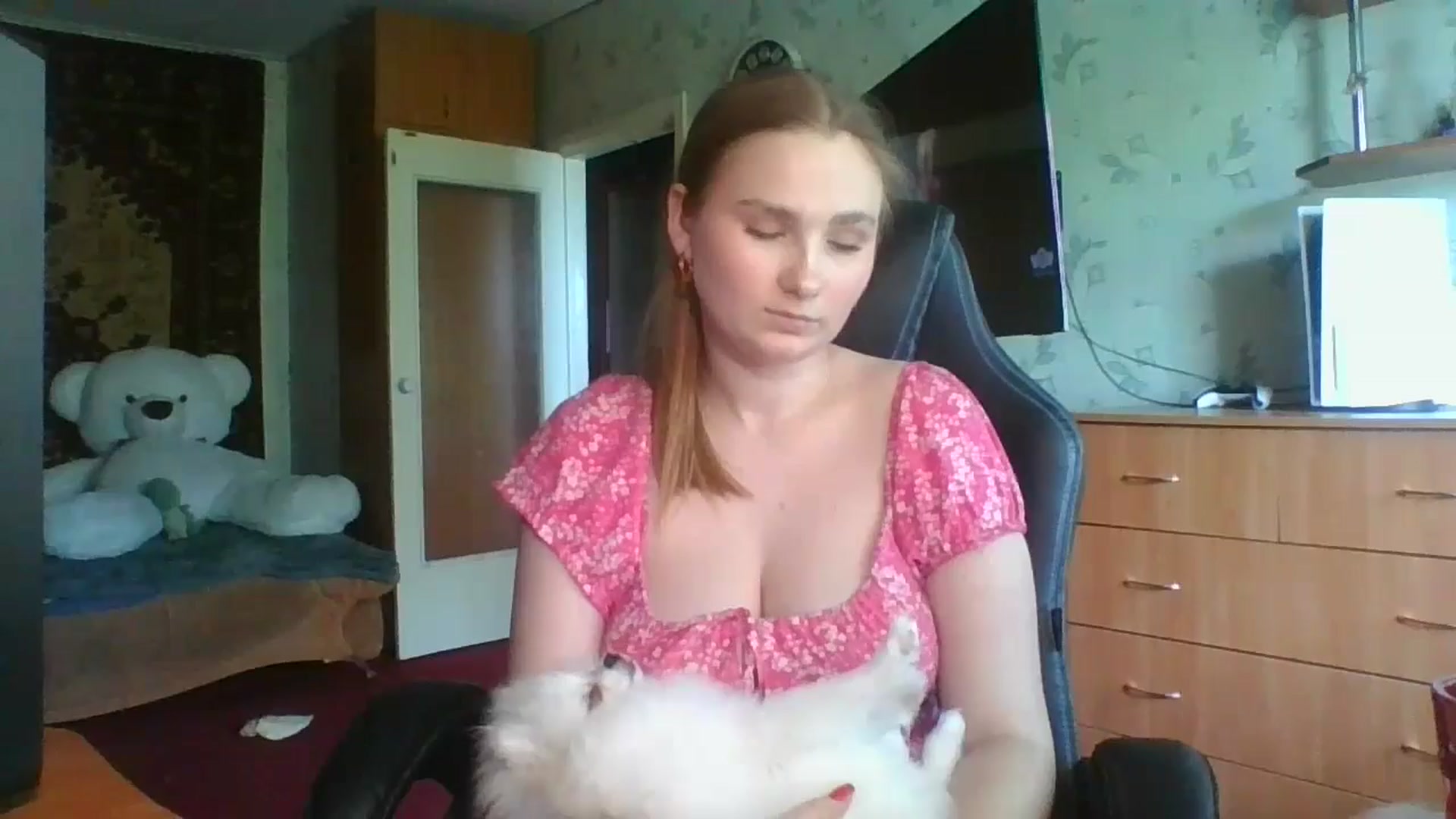 Gallery image thumbnail from Candy_UA's myfreecams stream on, 04/25/2024, 11:30 image 15 of 20