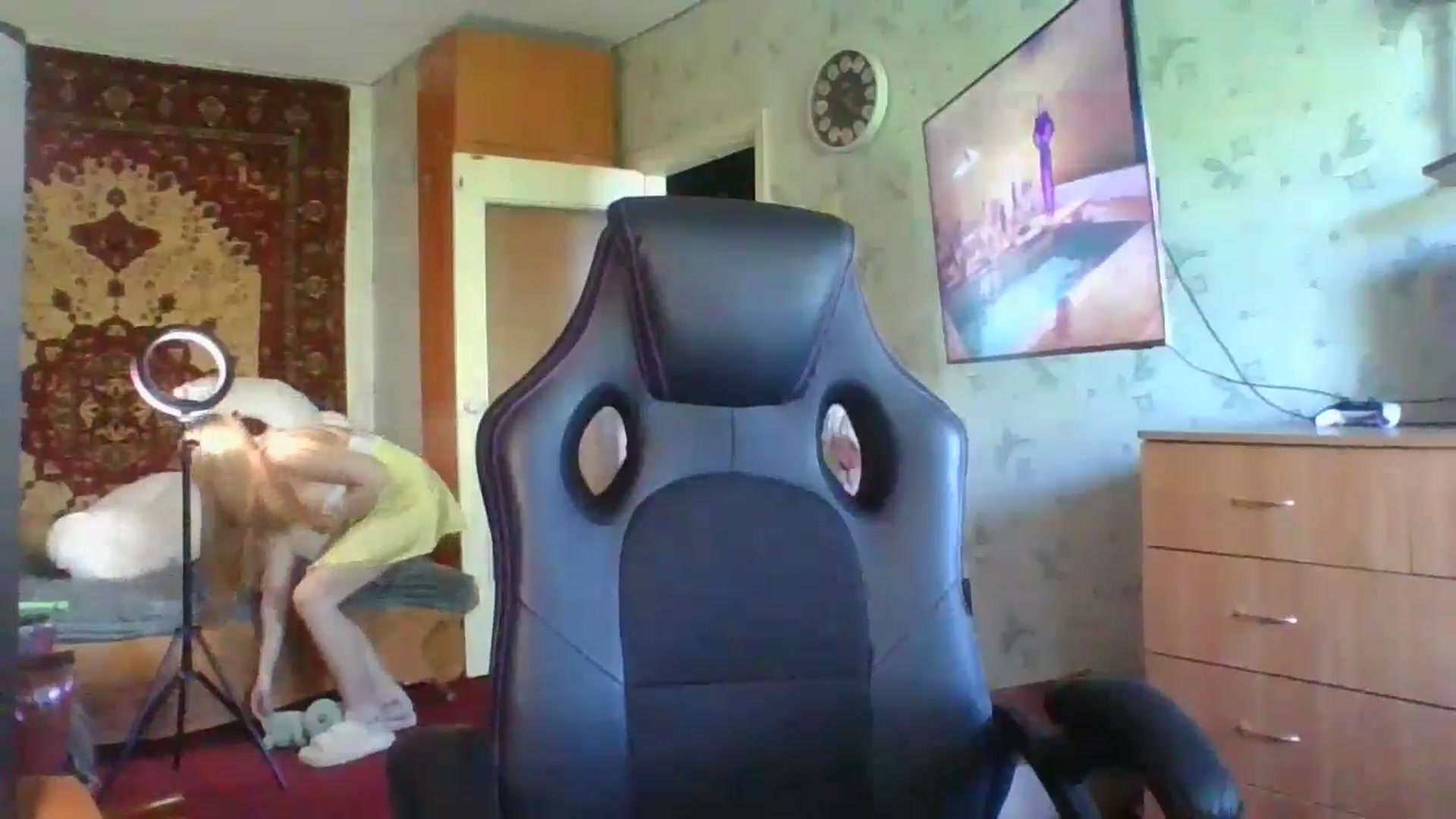 Gallery image thumbnail from Candy_UA's myfreecams stream on, 04/29/2024, 11:24 image 19 of 20