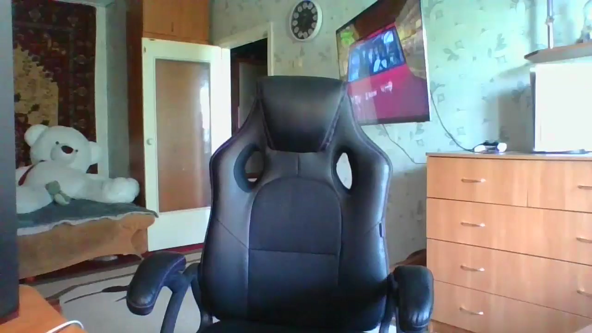 Gallery image thumbnail from Candy_UA's myfreecams stream on, 05/30/2024, 10:43 image 19 of 20