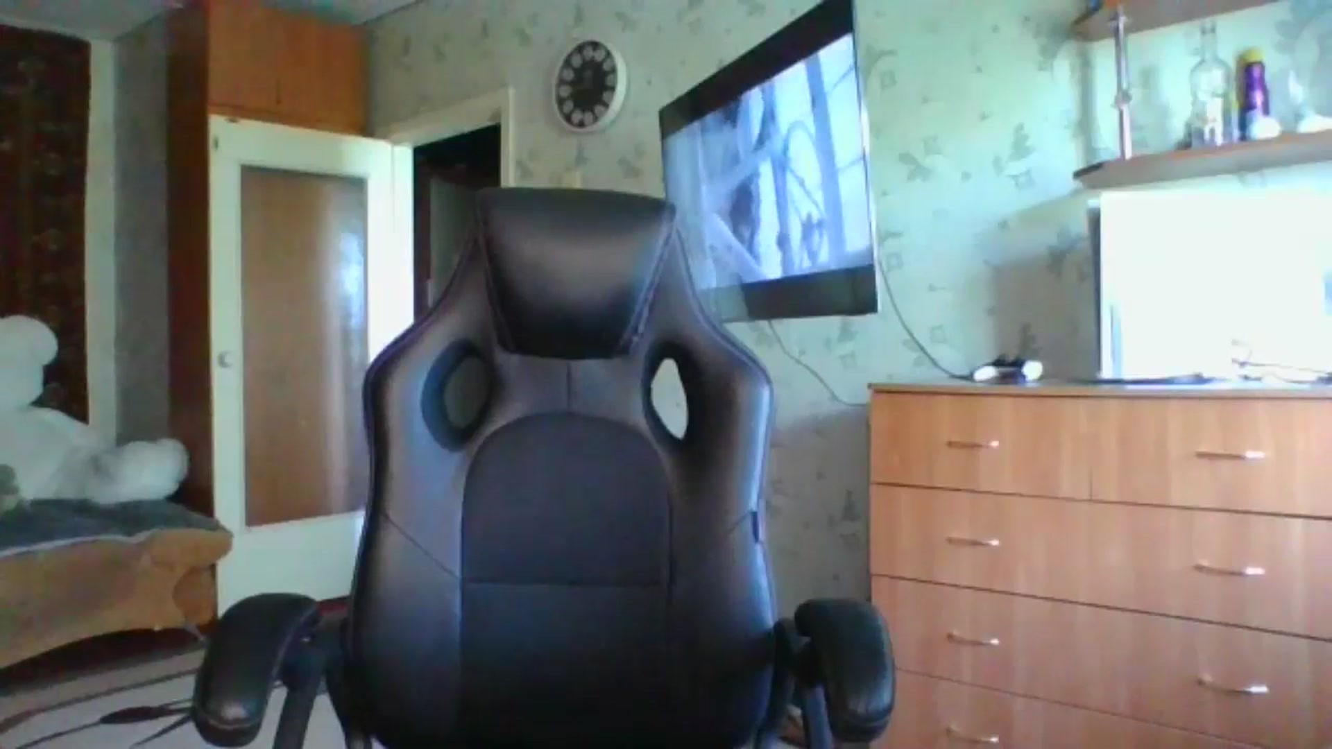 Gallery image thumbnail from Candy_UA's myfreecams stream on, 06/04/2024, 10:04 image 2 of 20