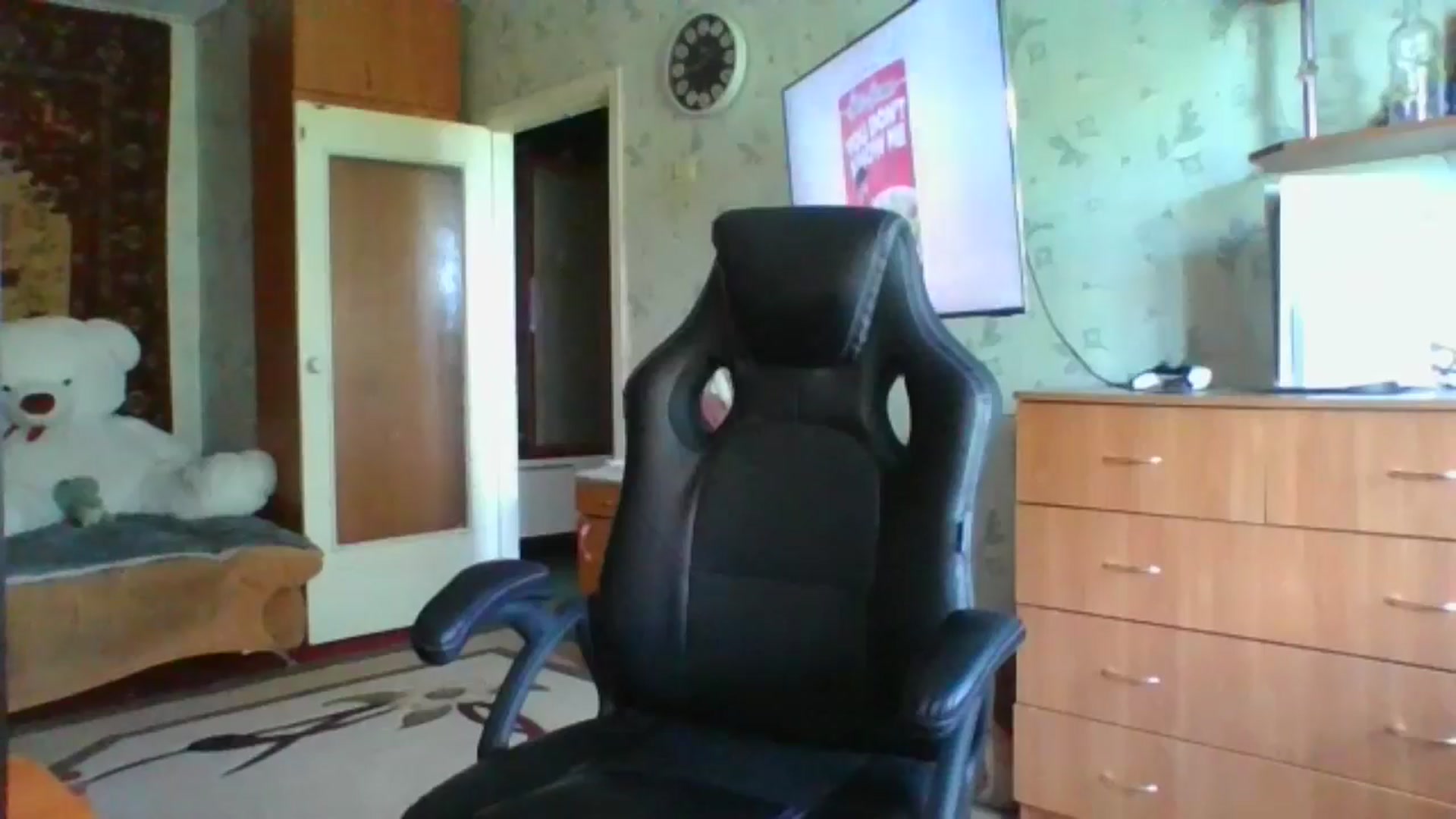 Gallery image thumbnail from Candy_UA's myfreecams stream on, 06/04/2024, 11:05 image 6 of 20
