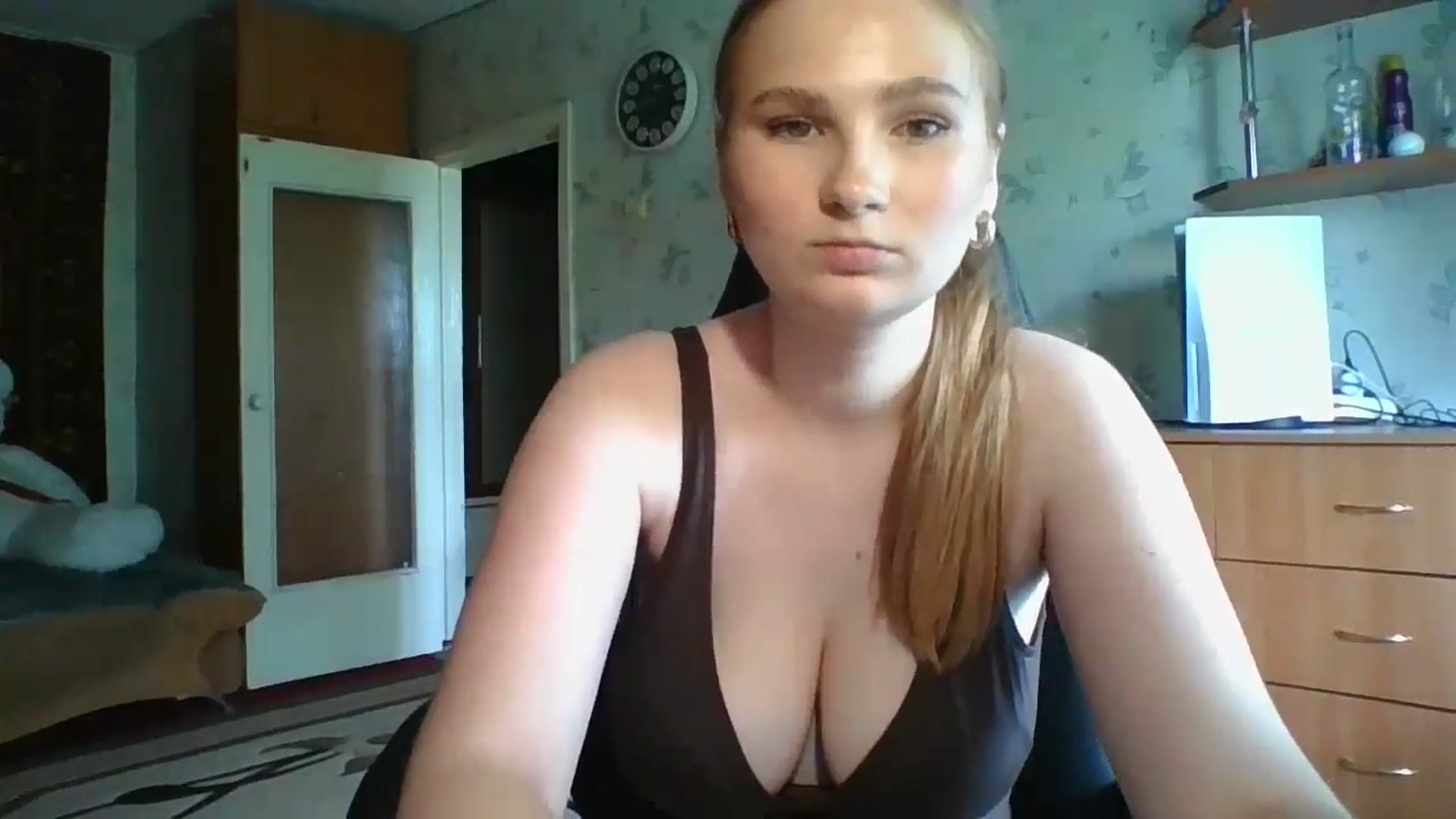 Gallery image thumbnail from Candy_UA's myfreecams stream on, 06/11/2024, 11:24 image 4 of 20