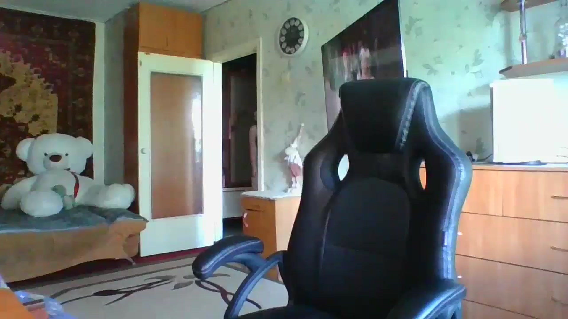 Gallery image thumbnail from Candy_UA's myfreecams stream on, 06/12/2024, 12:25 image 17 of 20