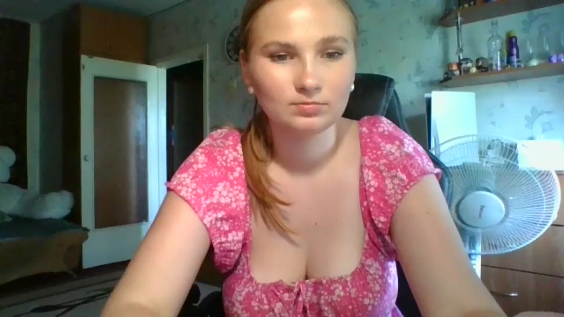 Gallery image thumbnail from Candy_UA's myfreecams stream on, 07/09/2024, 10:27 image 13 of 20