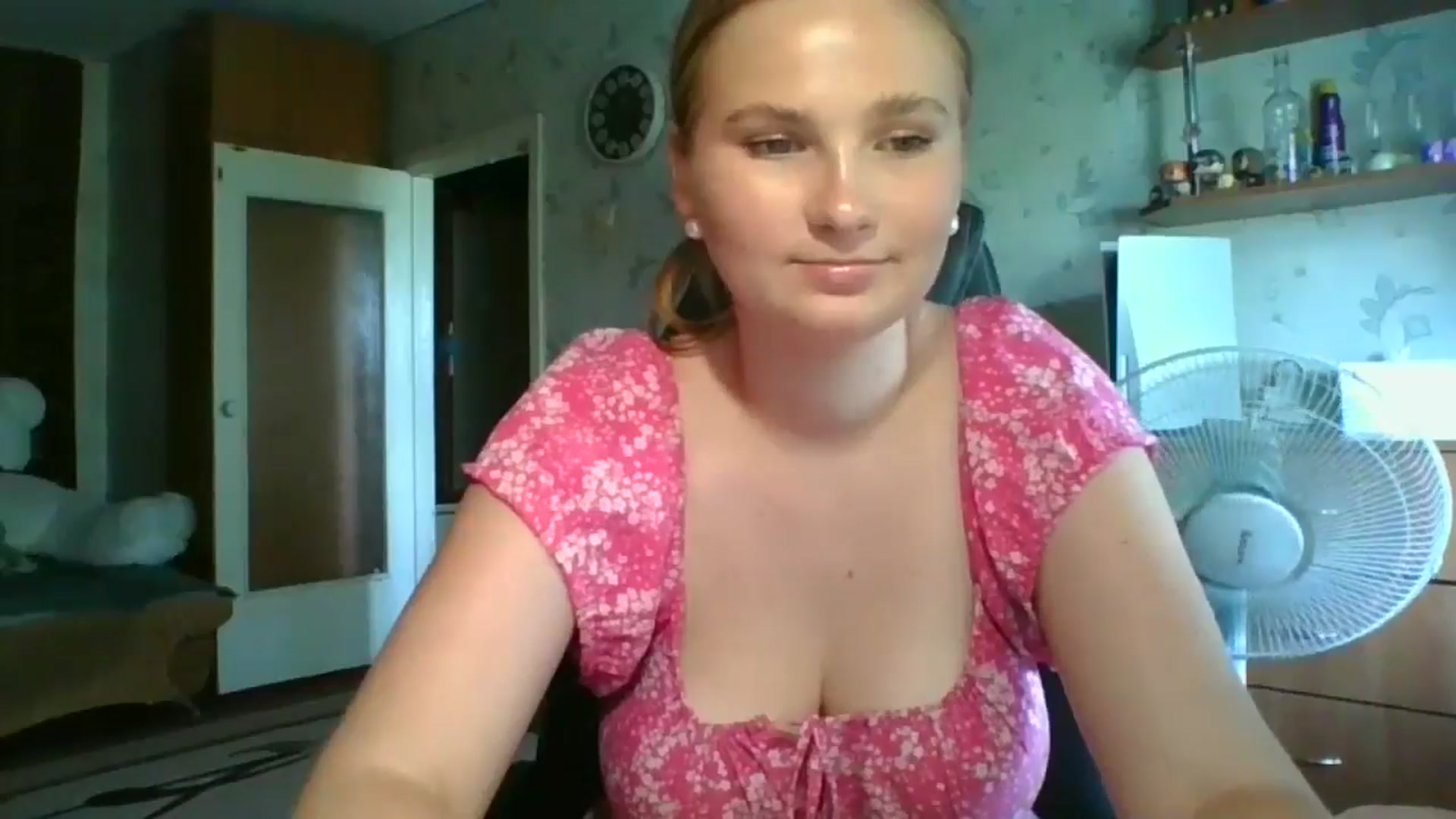 Gallery image thumbnail from Candy_UA's myfreecams stream on, 07/09/2024, 10:27 image 8 of 20