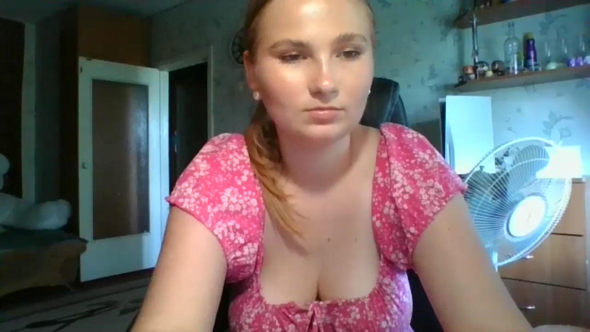 Gallery image thumbnail from Candy_UA's myfreecams stream on, 07/09/2024, 10:27 image 18 of 20