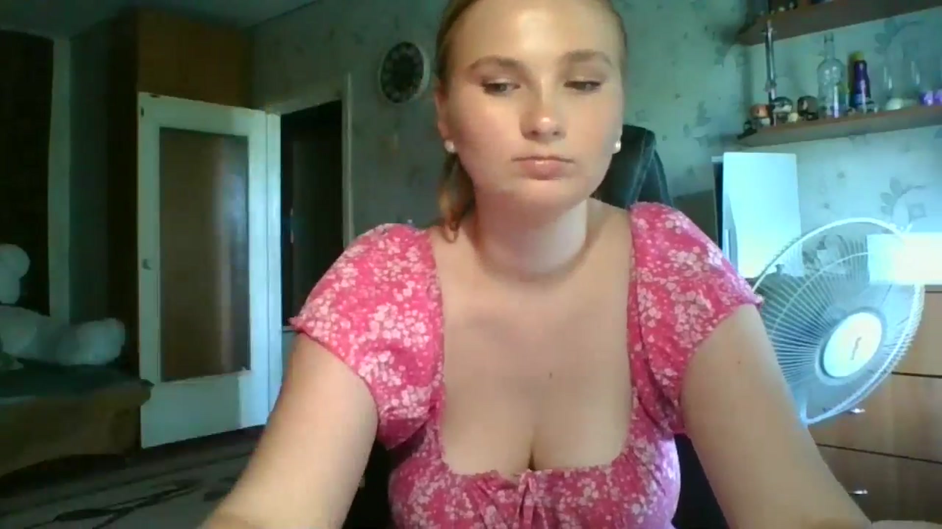 Gallery image thumbnail from Candy_UA's myfreecams stream on, 07/09/2024, 10:27 image 5 of 20