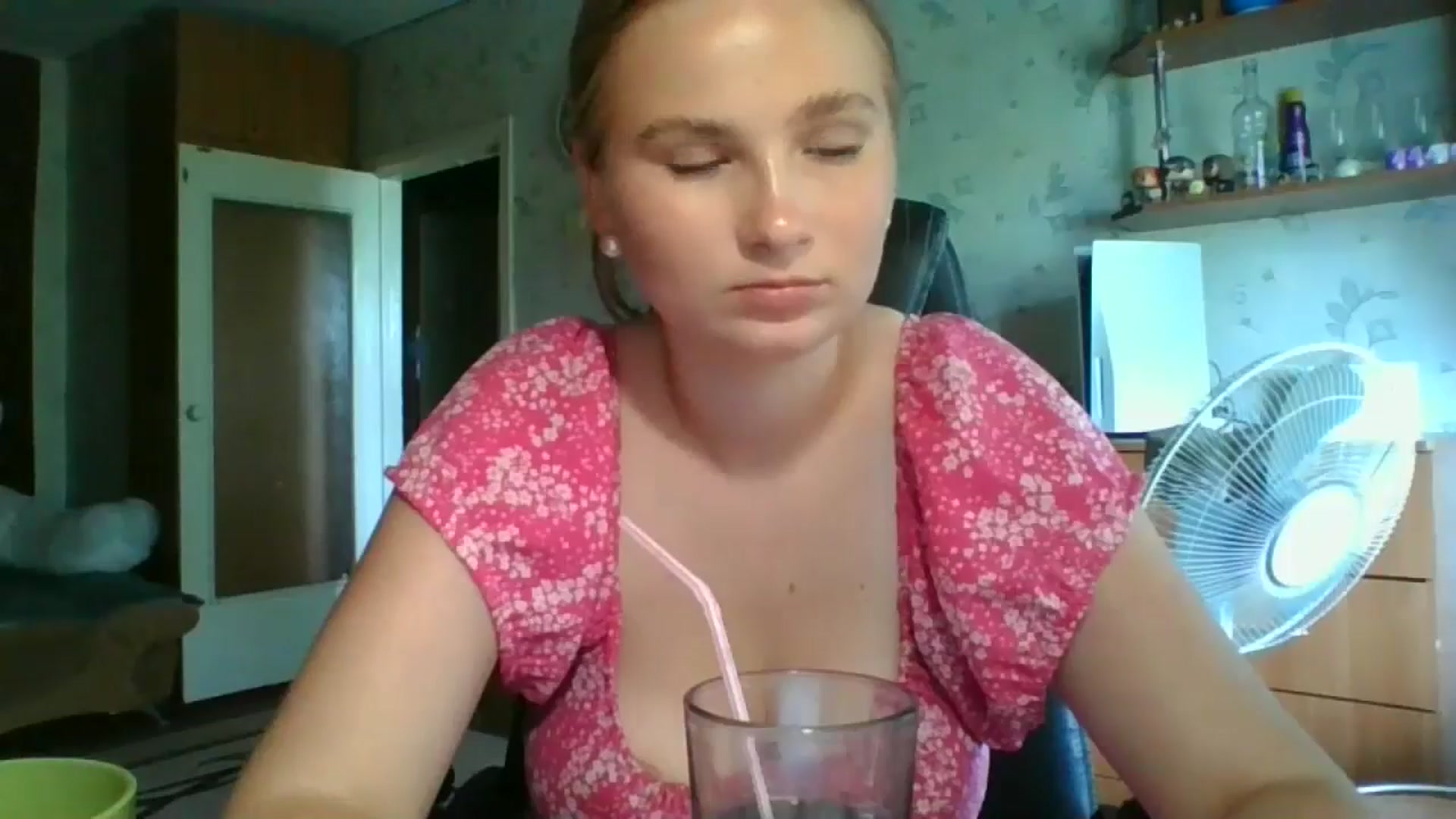 Gallery image thumbnail from Candy_UA's myfreecams stream on, 07/09/2024, 11:19 image 3 of 20