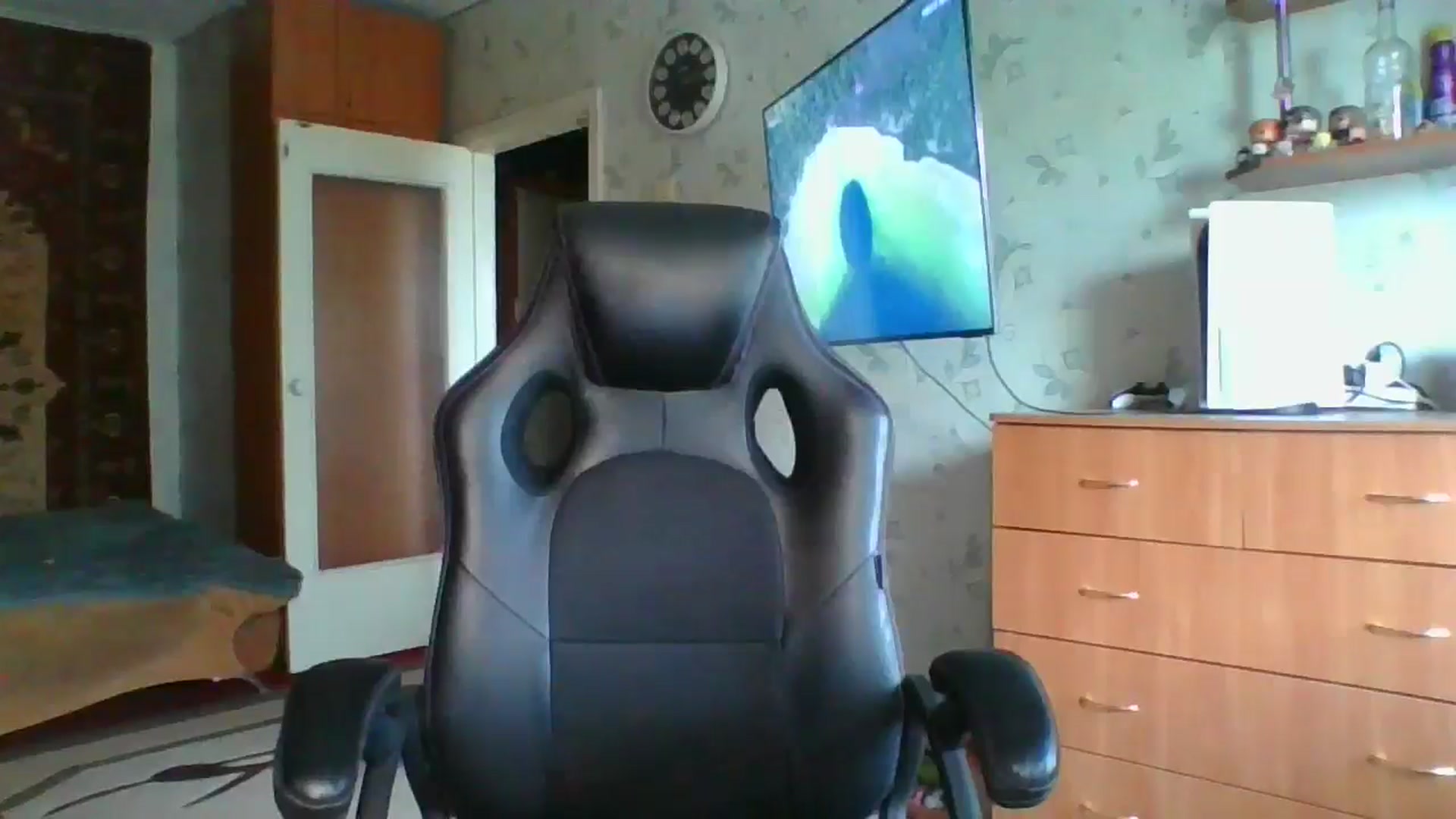 Gallery image thumbnail from Candy_UA's myfreecams stream on, 09/03/2024, 11:20 image 19 of 20