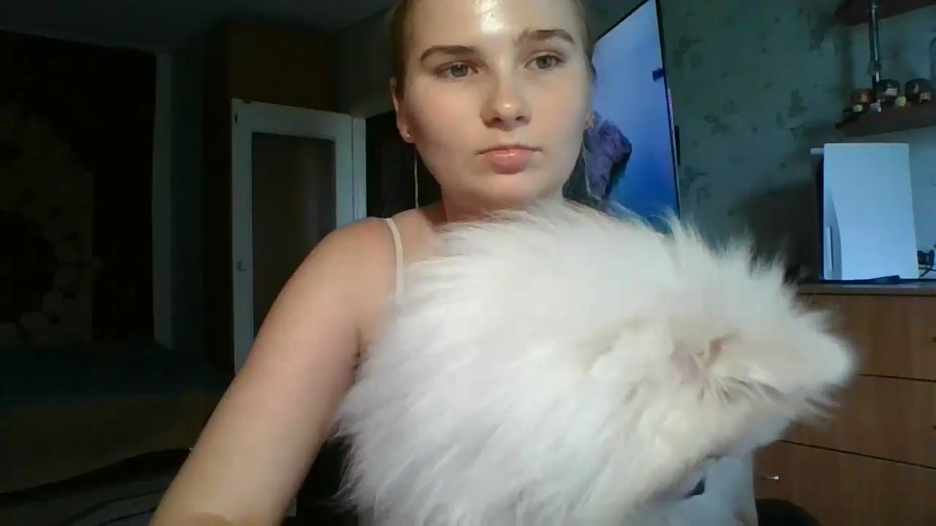 Gallery image thumbnail from Candy_UA's myfreecams stream on, 09/03/2024, 11:20 image 2 of 20