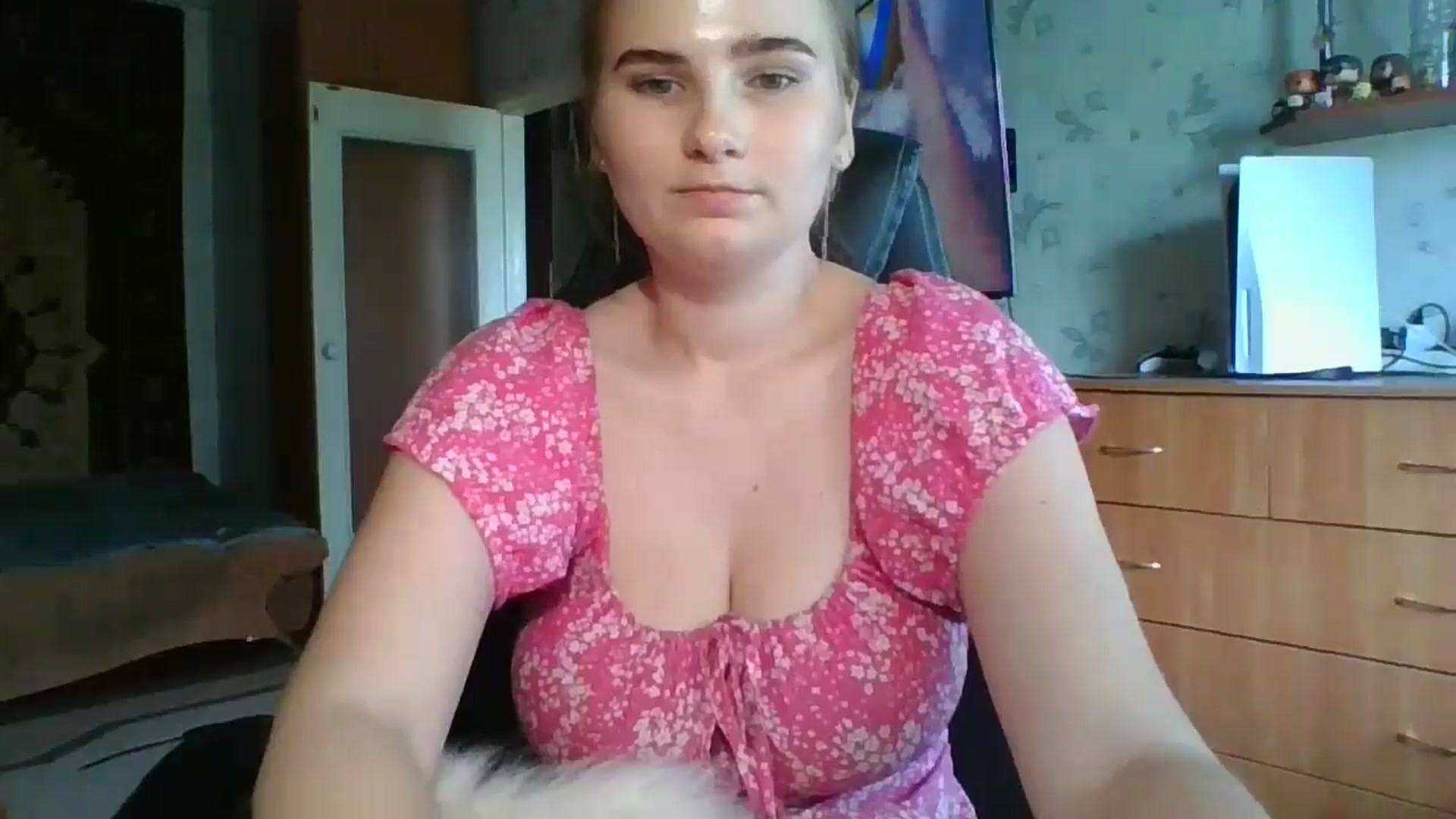 Gallery image thumbnail from Candy_UA's myfreecams stream on, 09/04/2024, 08:59 image 6 of 20