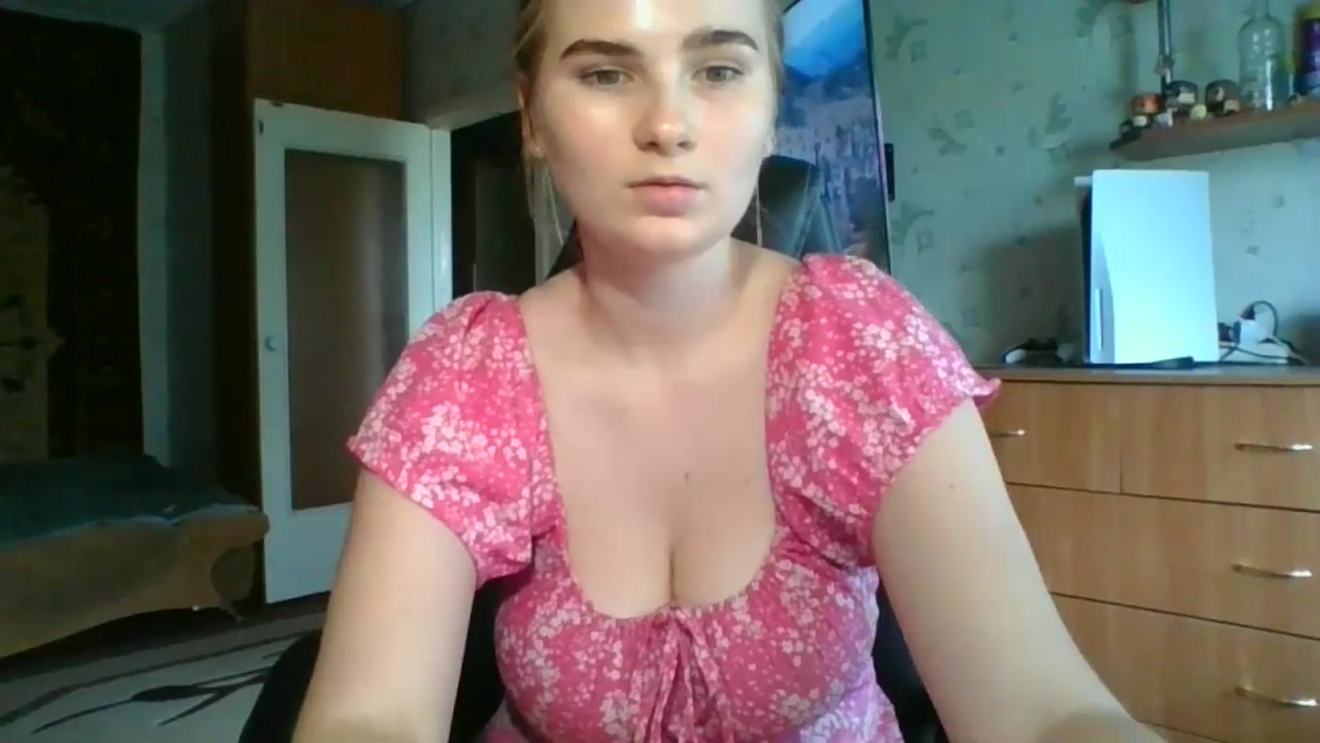Gallery image thumbnail from Candy_UA's myfreecams stream on, 09/04/2024, 08:59 image 20 of 20