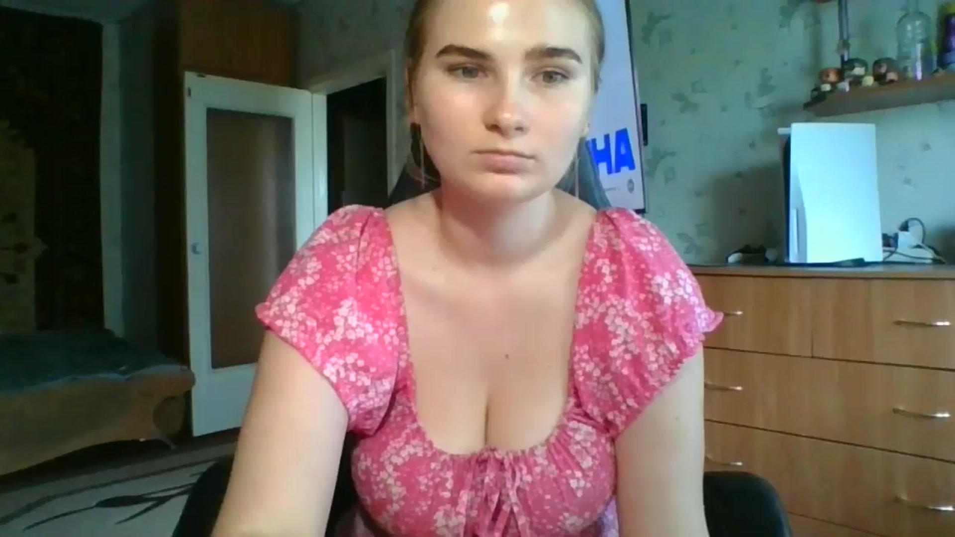 Gallery image thumbnail from Candy_UA's myfreecams stream on, 09/04/2024, 08:59 image 15 of 20
