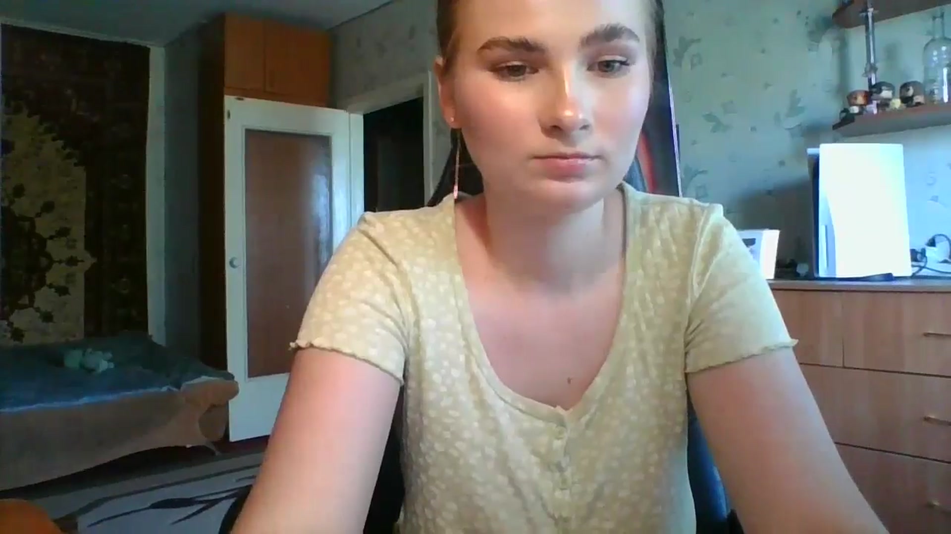 Gallery image thumbnail from Candy_UA's myfreecams stream on, 09/06/2024, 09:20 image 11 of 20