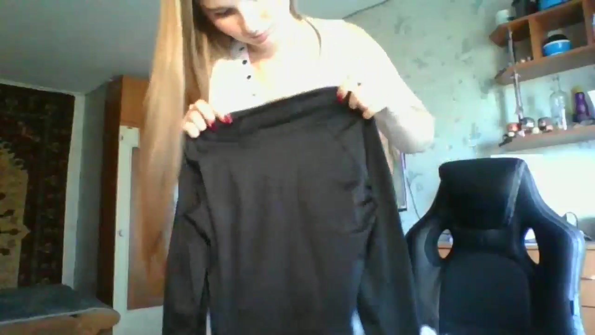 Gallery image thumbnail from Candy_UA's myfreecams stream on, 09/09/2024, 10:32 image 14 of 20