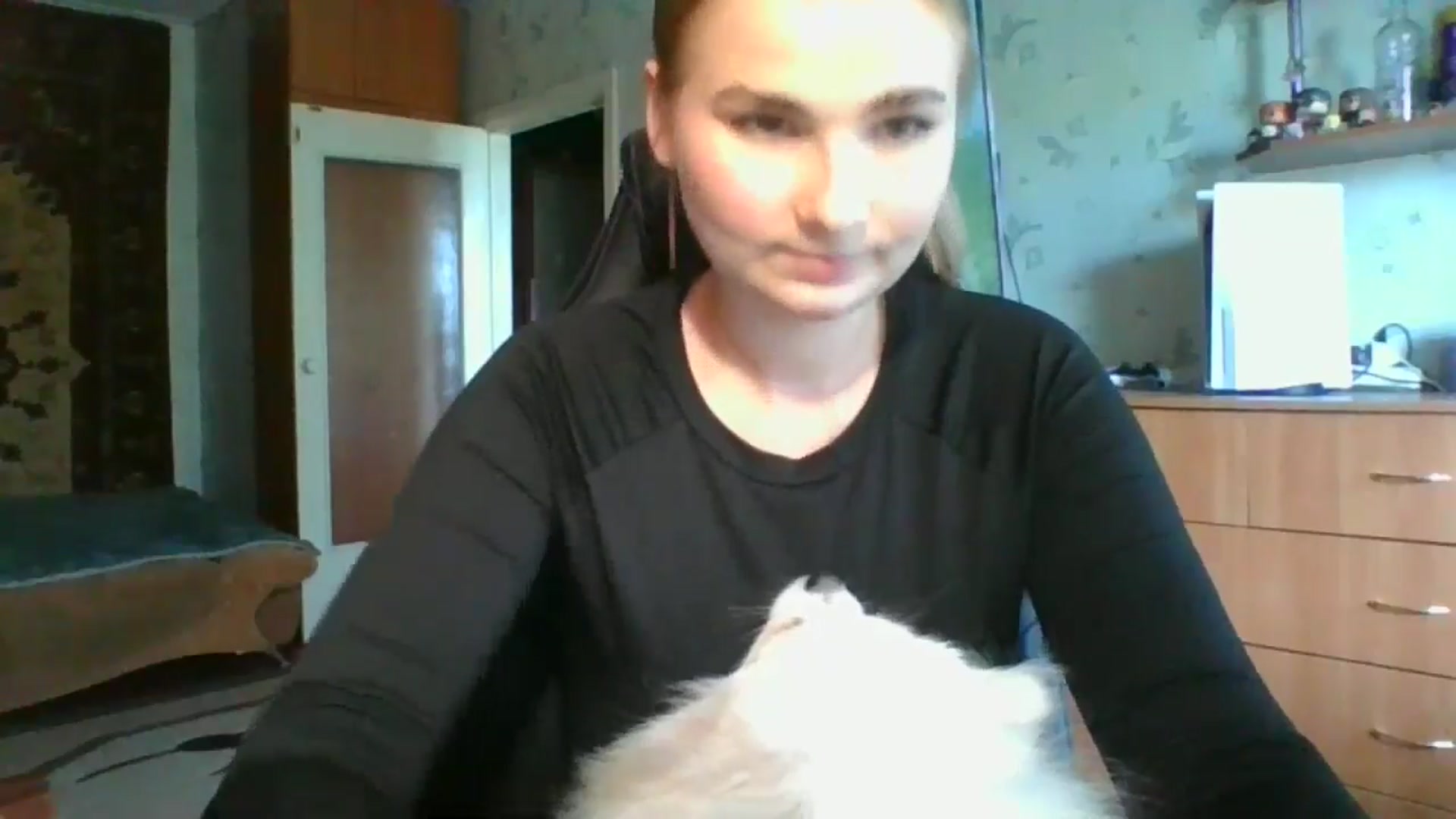 Gallery image thumbnail from Candy_UA's myfreecams stream on, 09/09/2024, 11:57 image 3 of 20