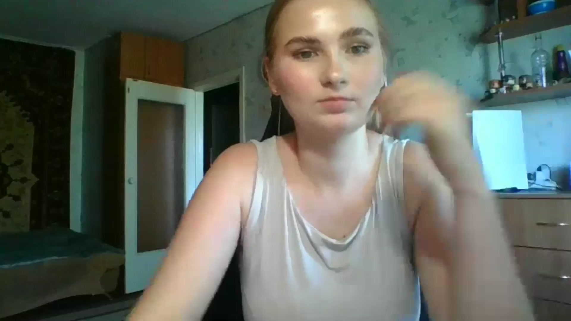 Gallery image thumbnail from Candy_UA's myfreecams stream on, 09/11/2024, 11:09 image 20 of 20