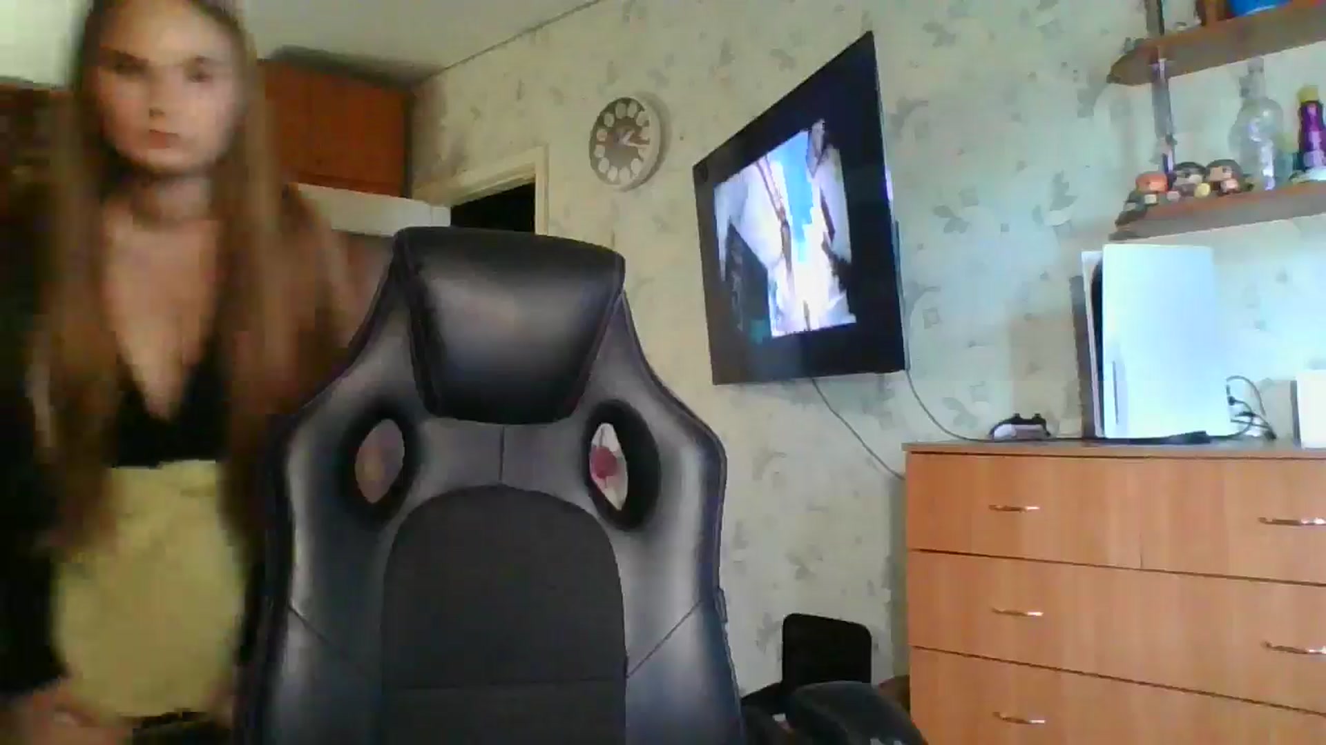 Gallery image thumbnail from Candy_UA's myfreecams stream on, 10/07/2024, 11:24 image 9 of 20
