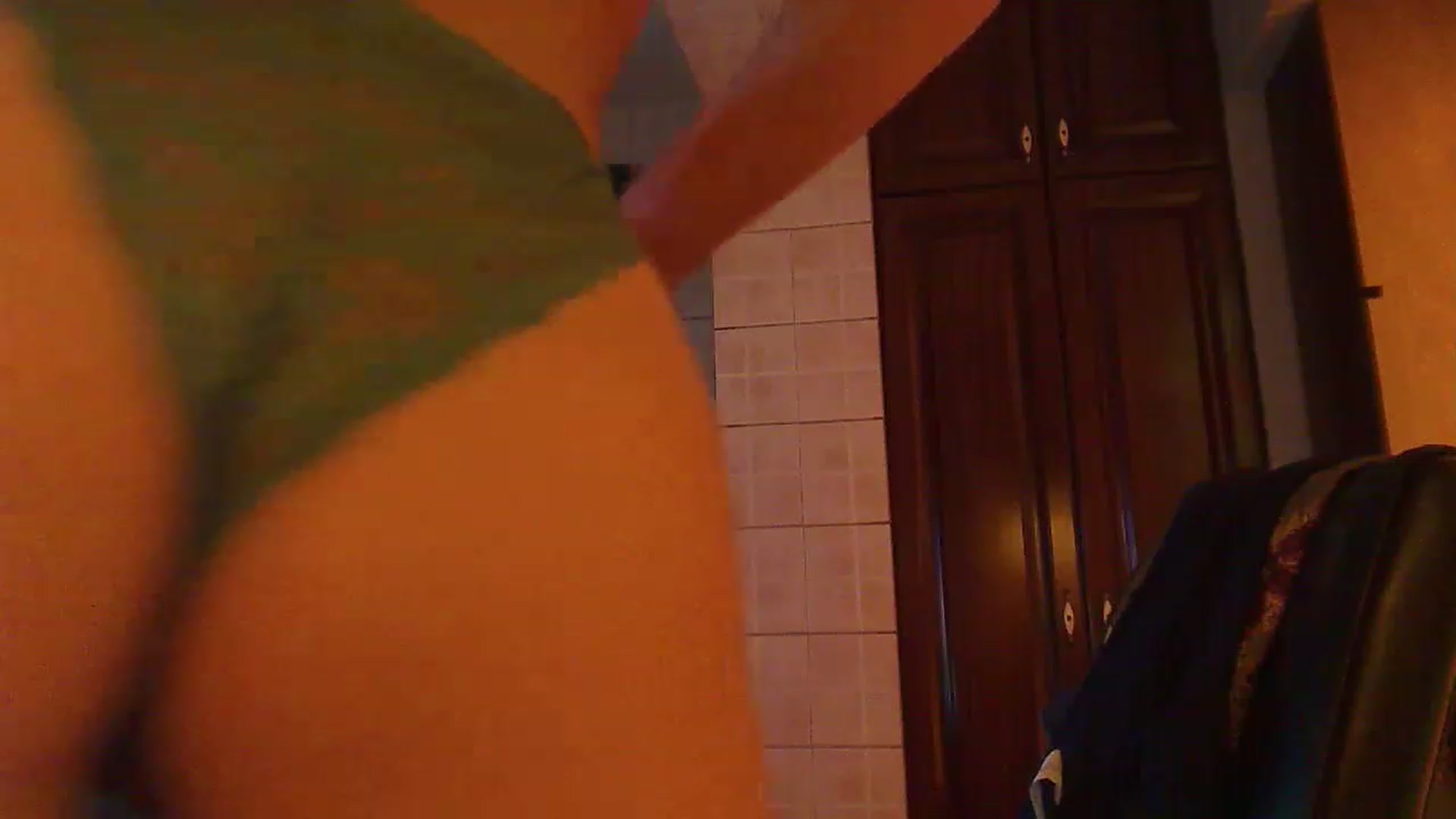 Gallery image thumbnail from Candy_ce's myfreecams stream on, 04/03/2023, 02:49 image 9 of 20