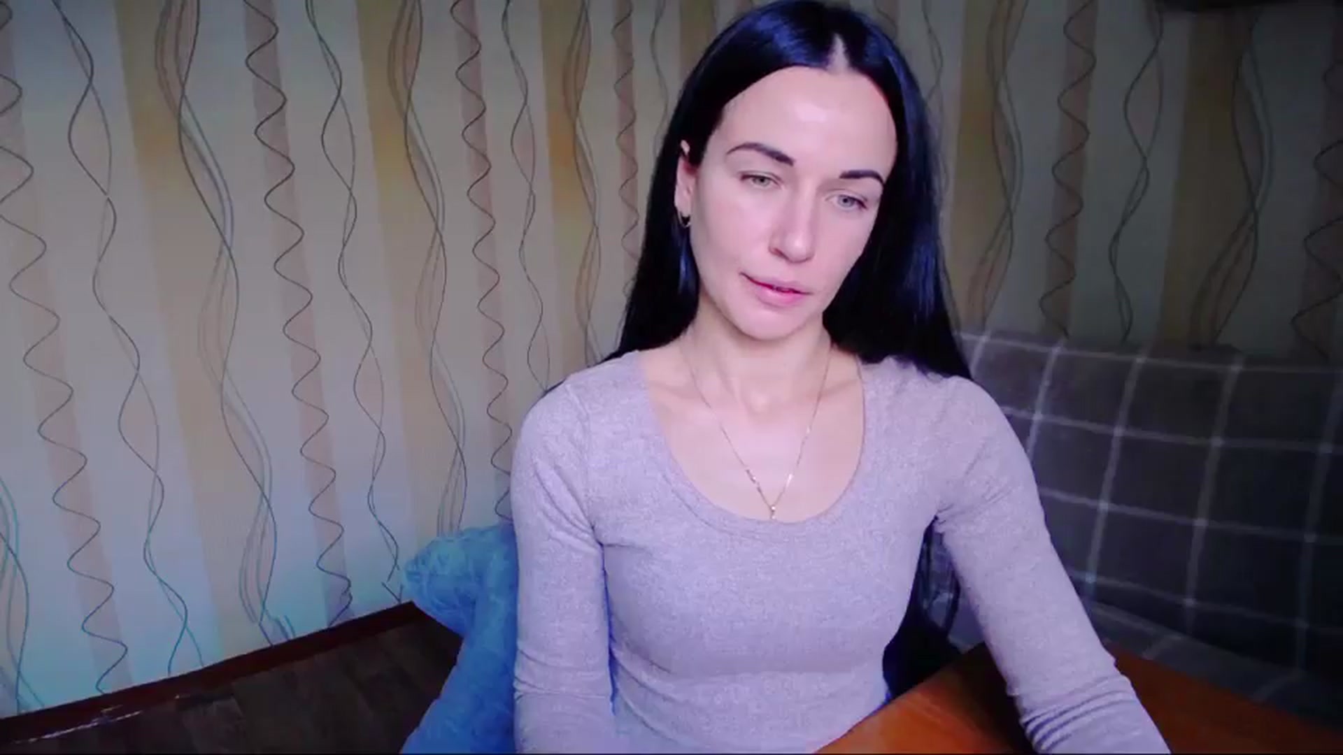 Gallery image thumbnail from Candy_swet's myfreecams stream on, 11/08/2024, 09:11 image 17 of 20