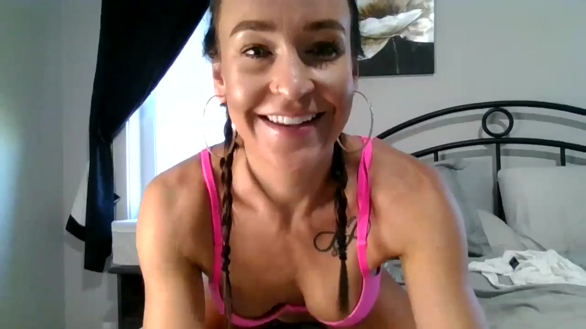 Gallery image thumbnail from Candymandysk1's myfreecams stream on, 10/09/2023, 22:12 image 8 of 20