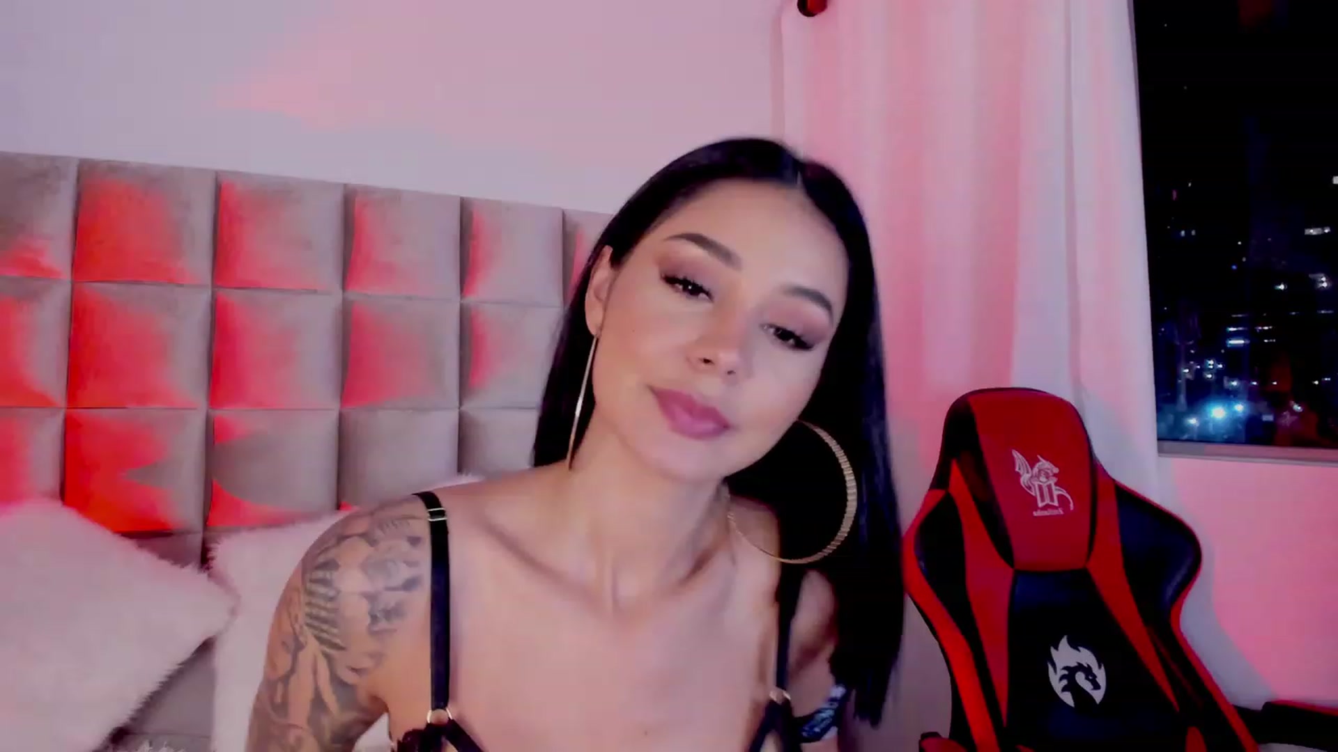 Gallery image thumbnail from Candyred88's myfreecams stream on, 11/16/2022, 07:55 image 18 of 20
