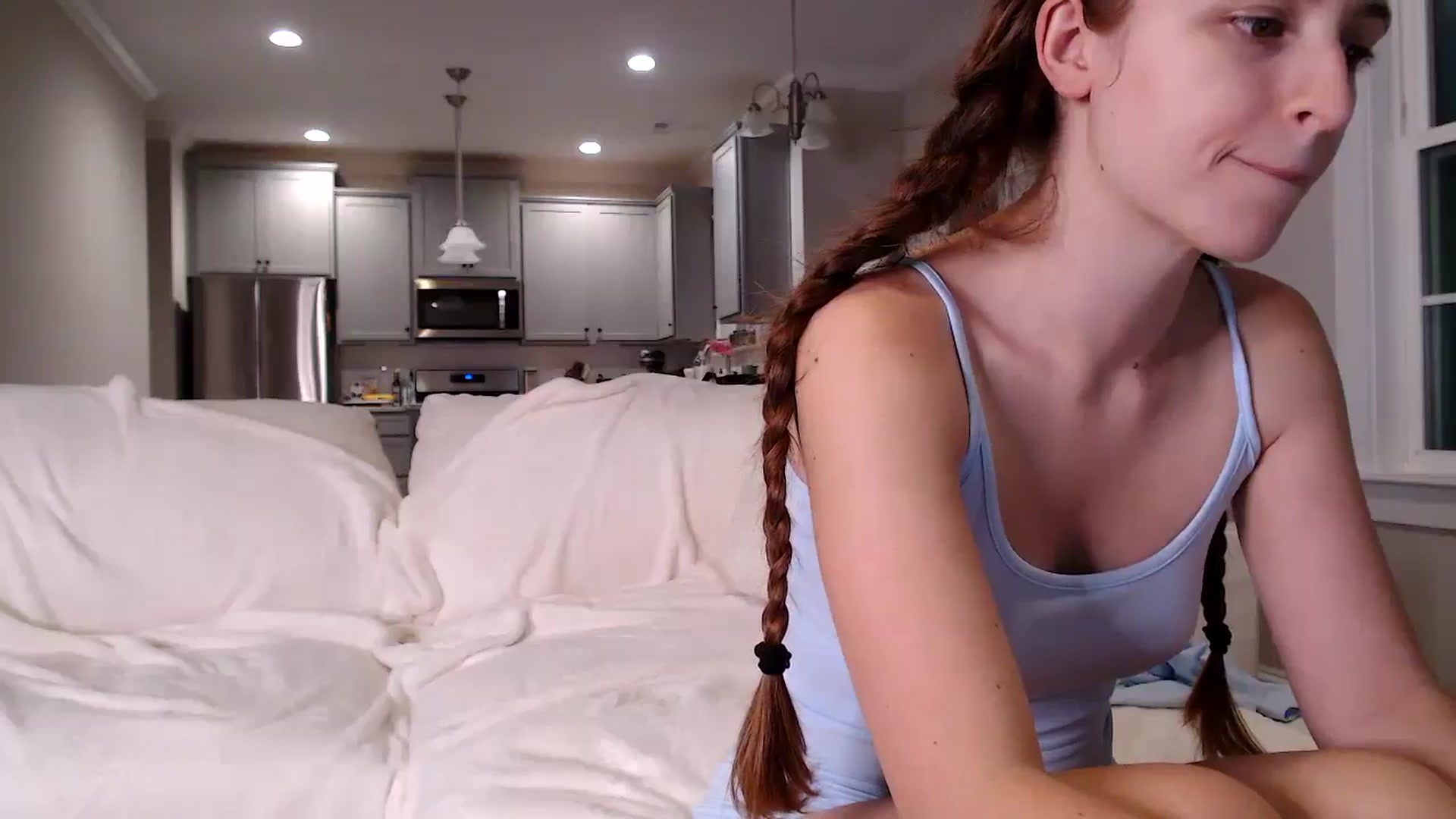Gallery image thumbnail from Candyredhead's myfreecams stream on, 09/17/2025, 02:37 image 20 of 20