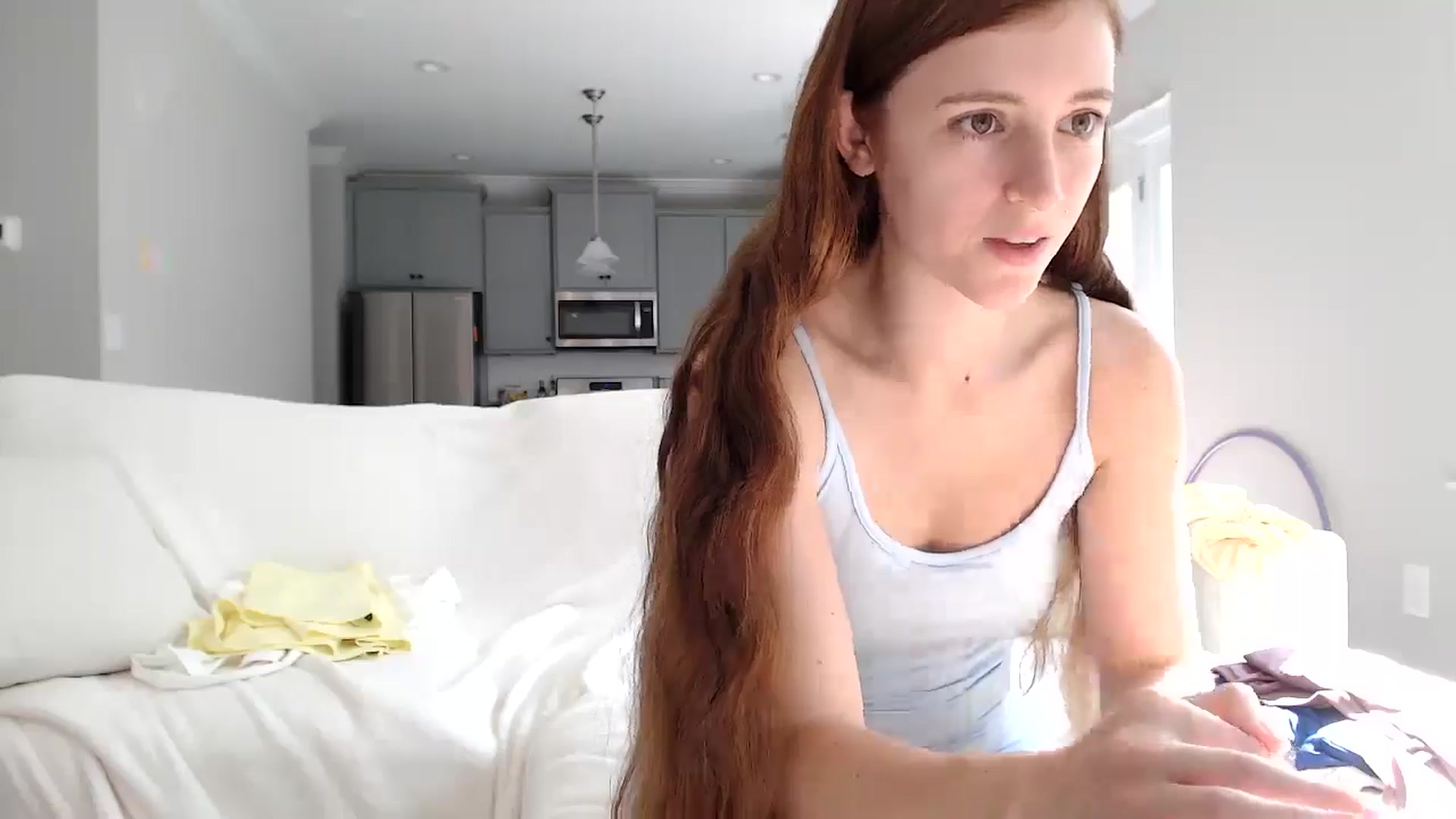 Gallery image thumbnail from Candyredhead's myfreecams stream on, 09/20/2025, 21:07 image 11 of 20