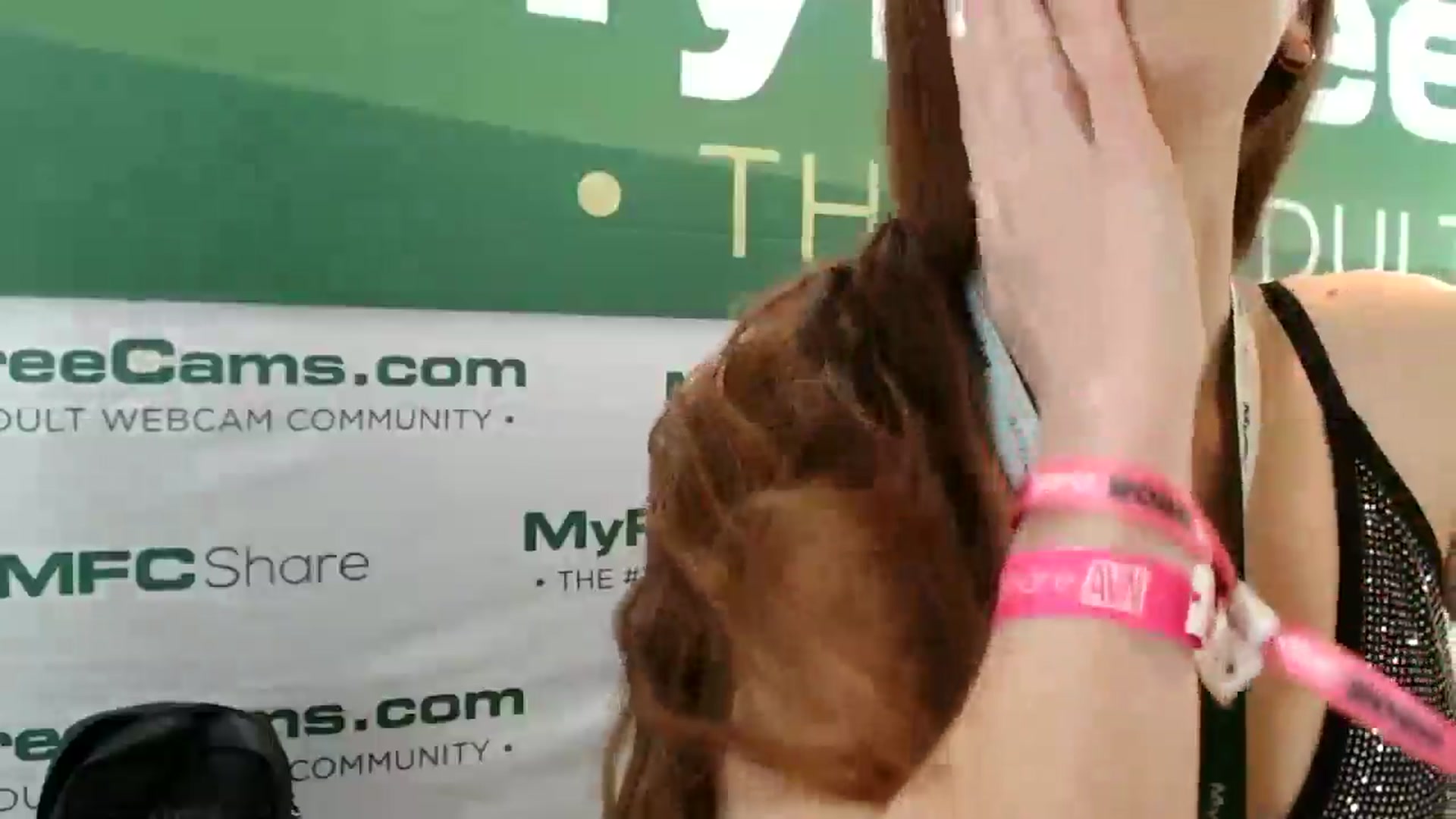Gallery image thumbnail from Candyredhead's myfreecams stream on, 01/21/2026, 22:46 image 11 of 20
