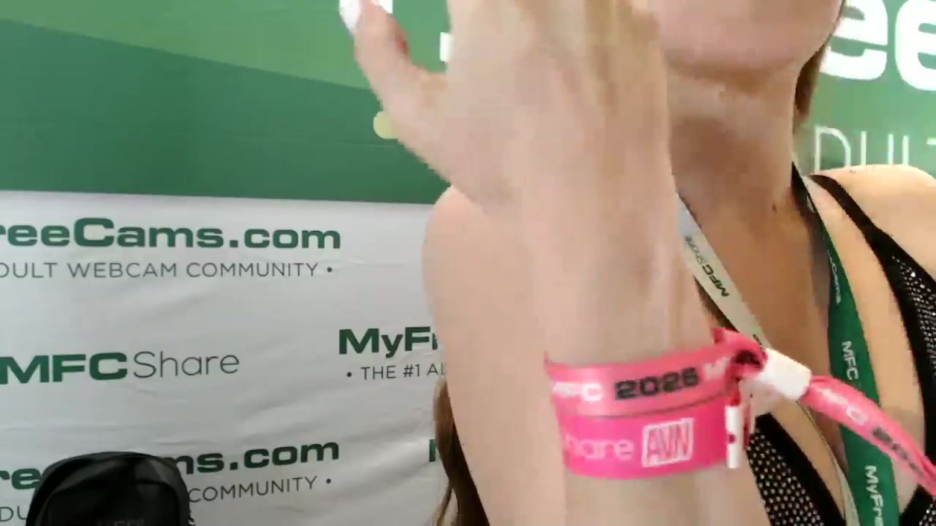 Gallery image thumbnail from Candyredhead's myfreecams stream on, 01/21/2026, 22:46 image 12 of 20