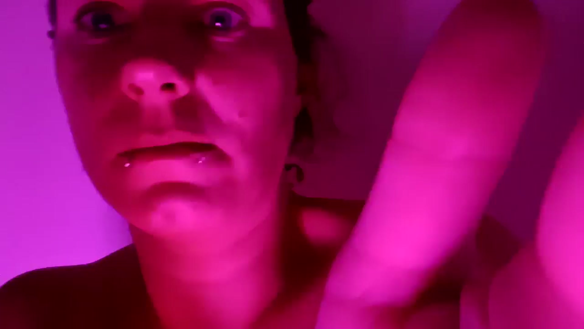 Gallery image thumbnail from Candyswirls69's myfreecams stream on, 09/12/2025, 03:54 image 1 of 20